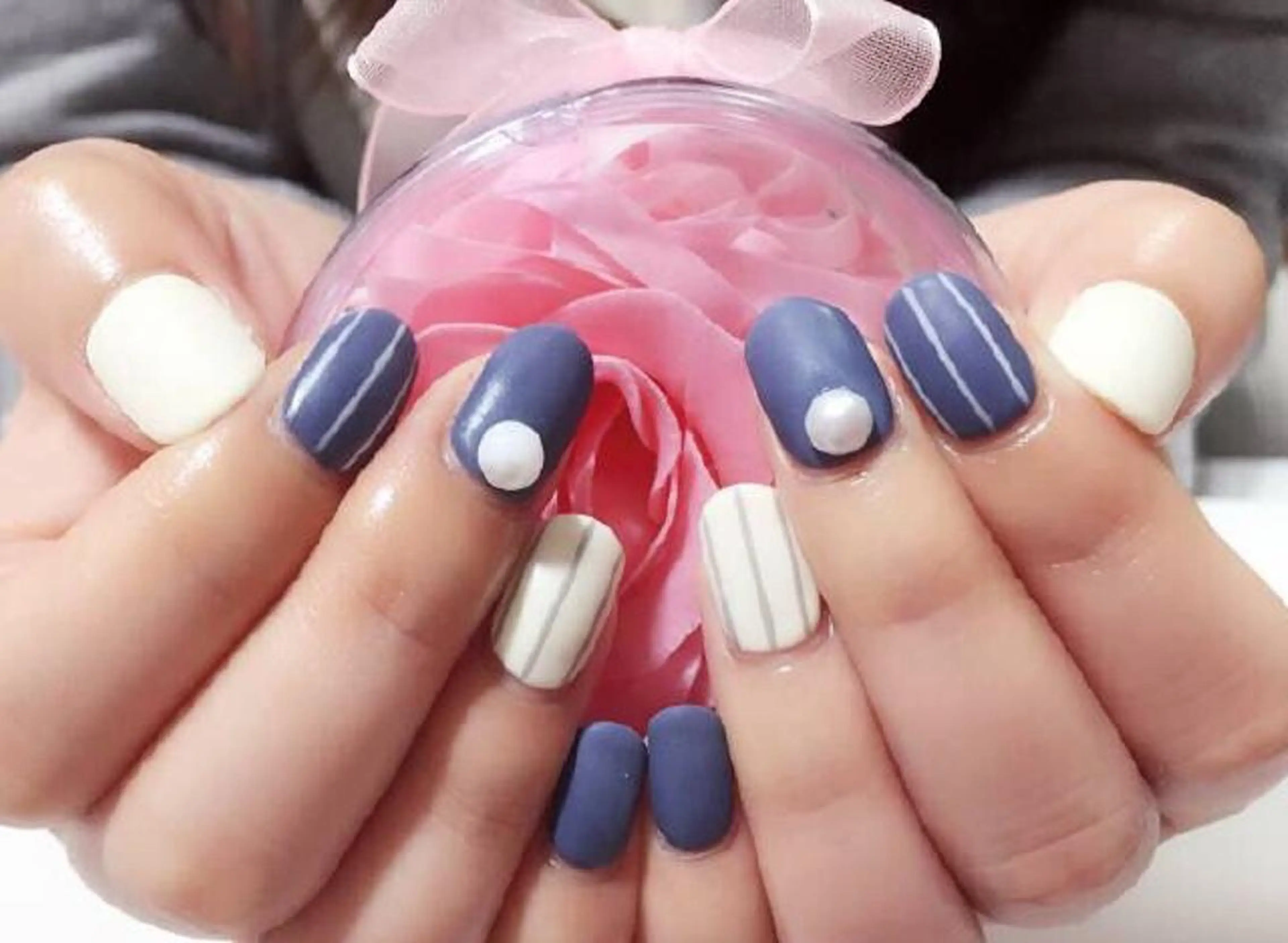 ネイル Eye アイのネイルデザイン