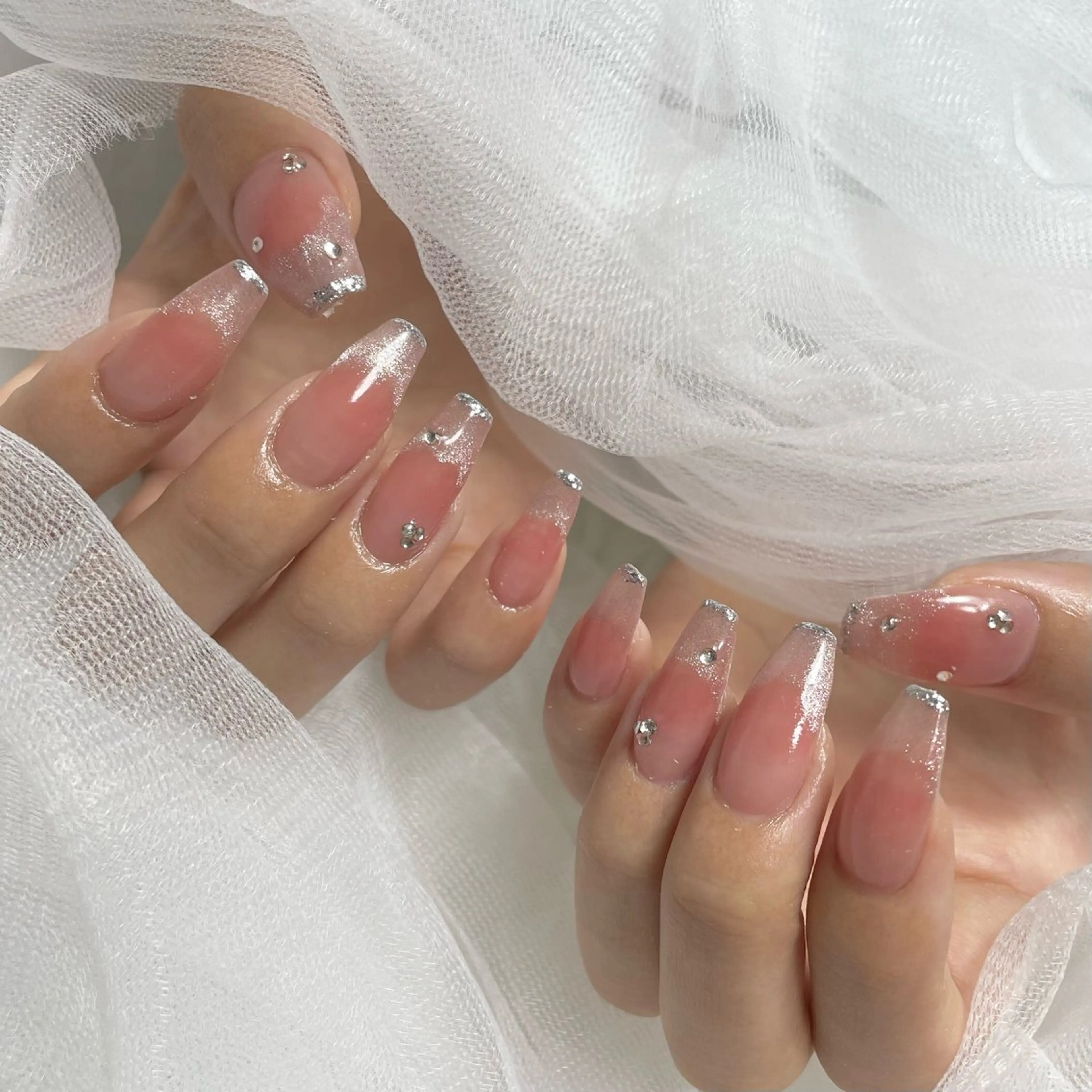 ネイル チークネイル フレンチネイル マグネットネイル マグネットフレンチ ワンホンネイル h's dazz harukaのネイルデザイン