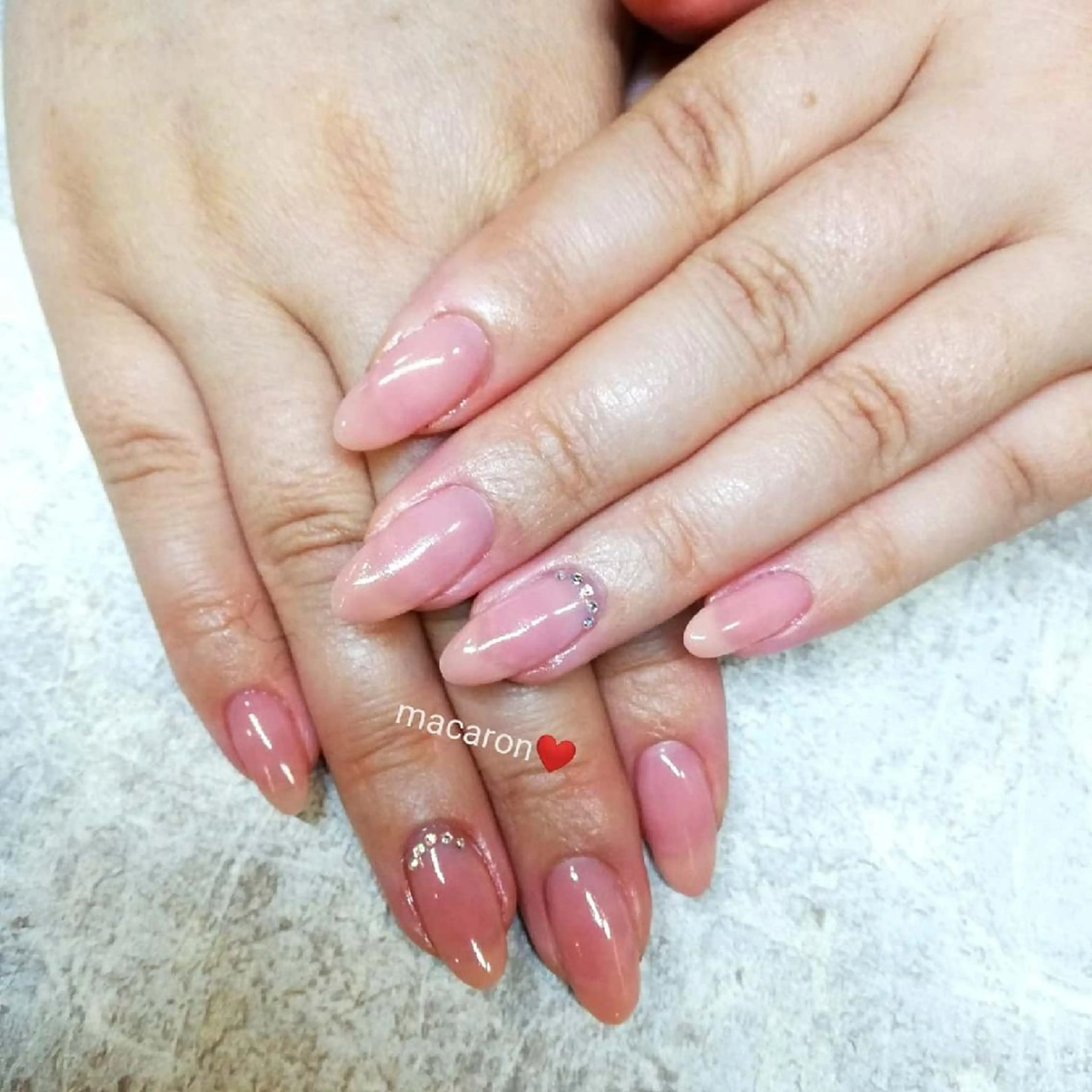 ネイル ハンドネイル macaron♥所属・nail salon macaron のネイルデザイン