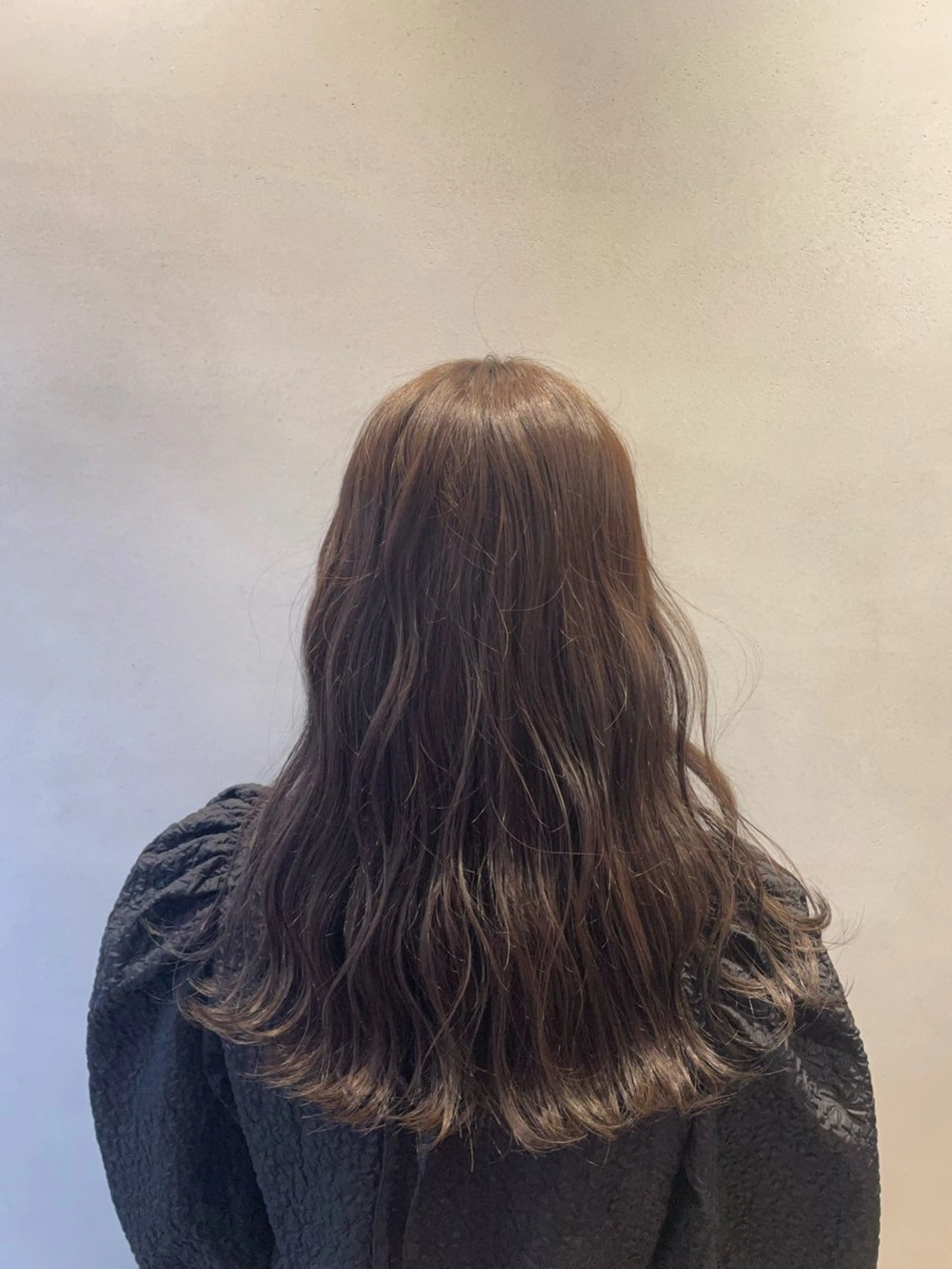 ロング カラー ブリーチ 透明感カラー 森 遥菜のヘアスタイル