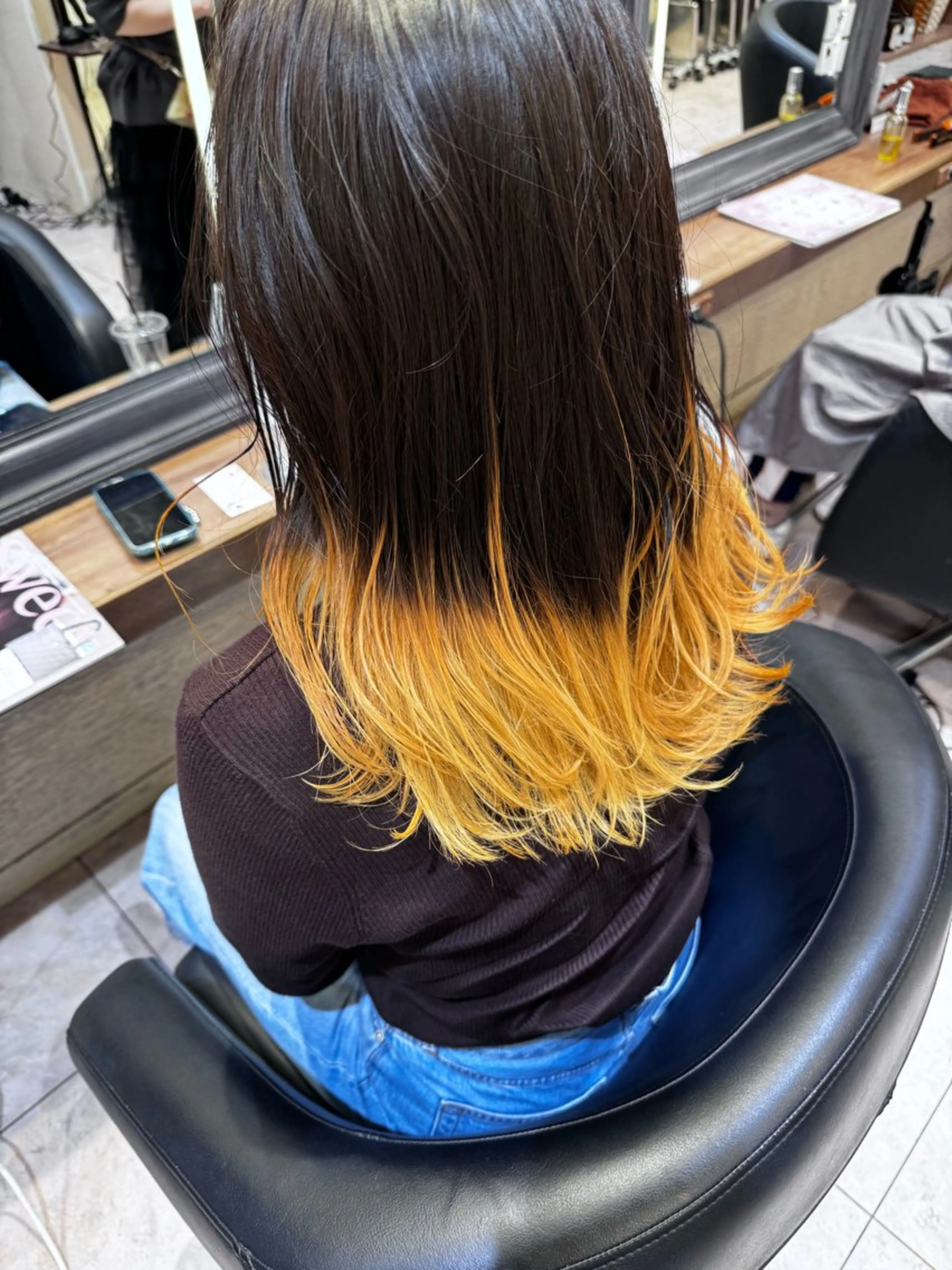 ロング イエローカラー 🐺ウルフ× ハイトーン🐺MOEのヘアスタイル