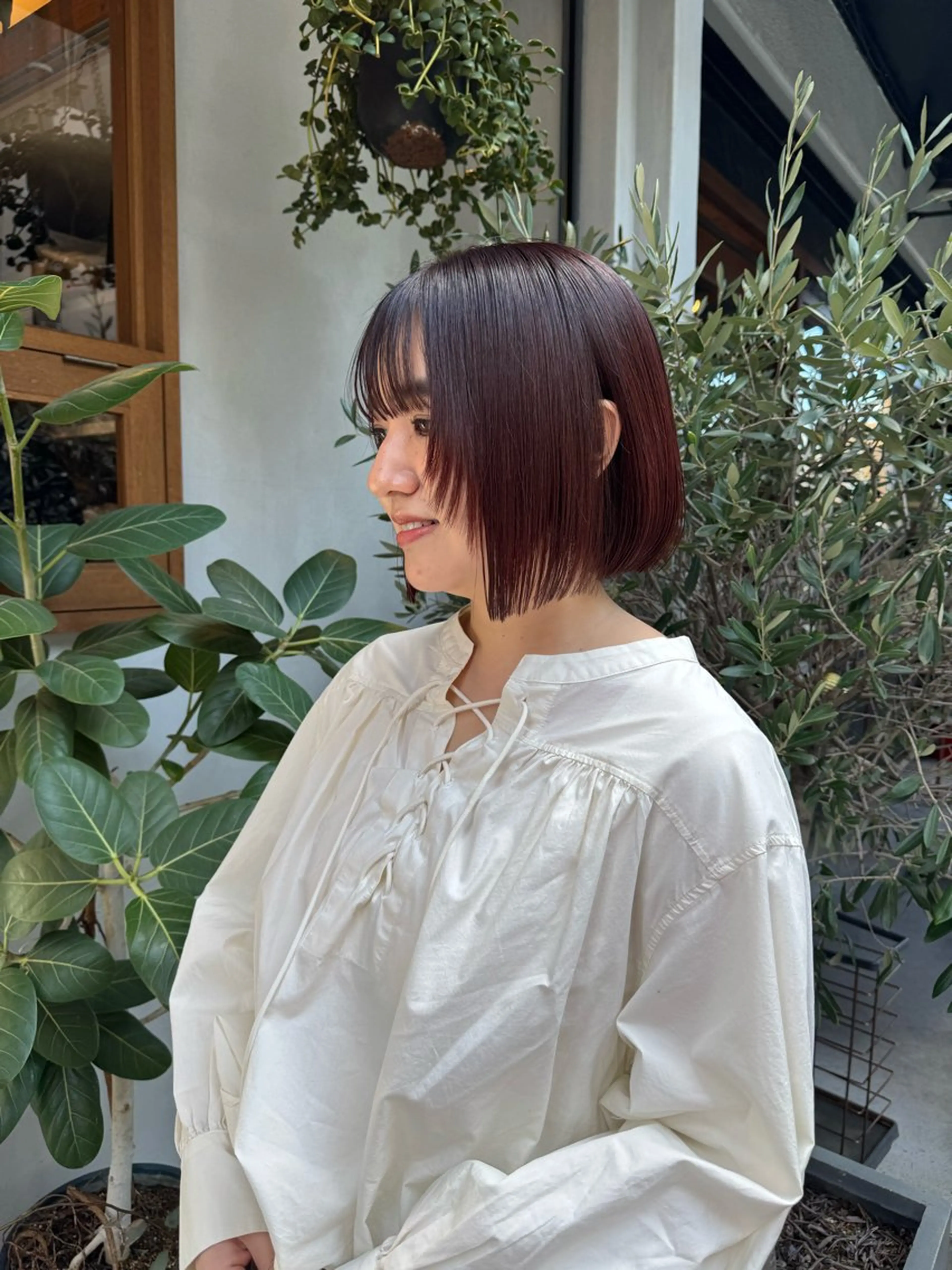 ショート カラー パーマ ブラウンカラー ピンクカラー ピンクブラウン ボブ レイヤーカット カット パーマ トリートメント ENIF　大島 芽生のヘアスタイル