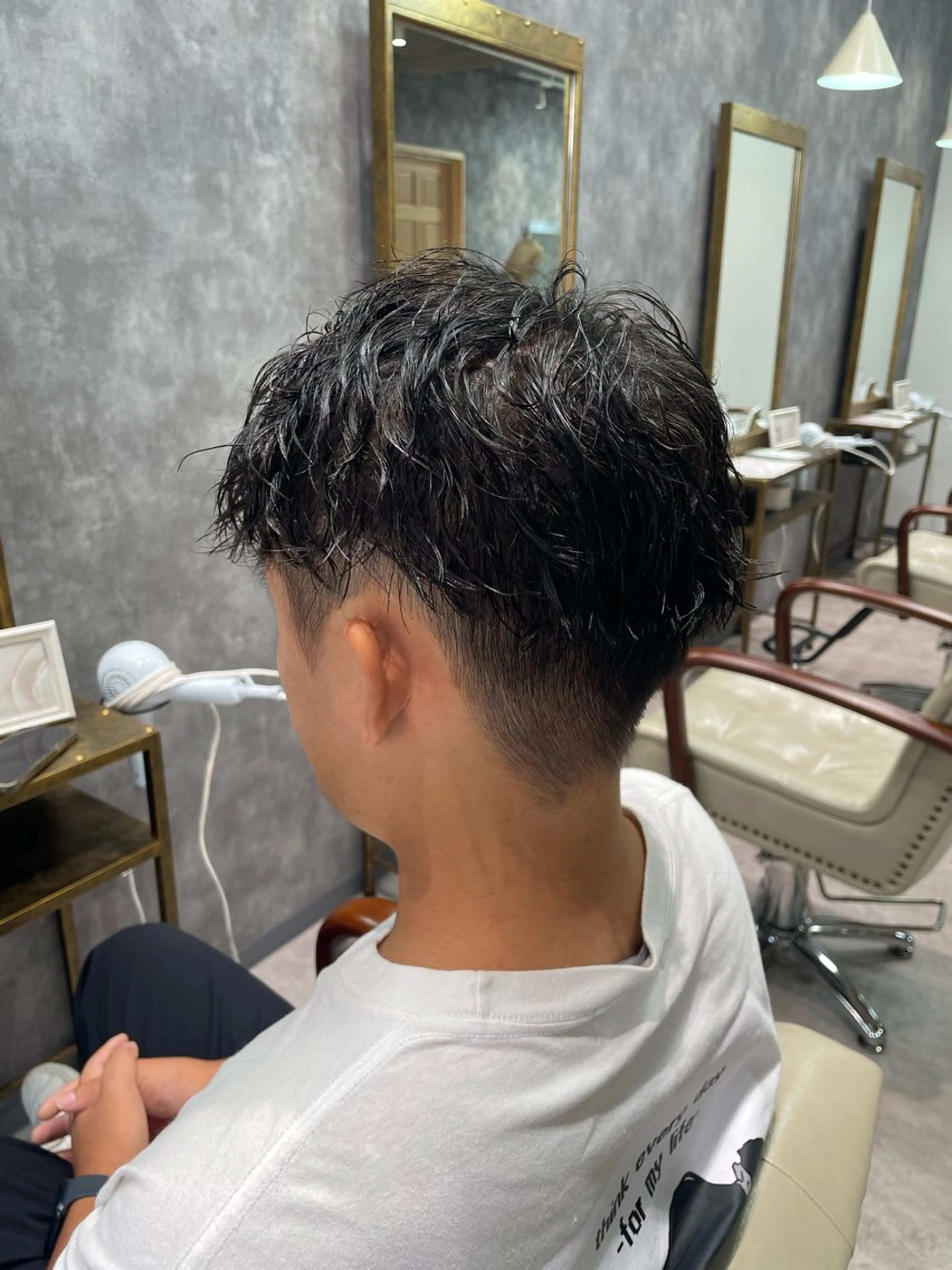 パーマ メンズ 艶感暖色カラー /透明感/瀬戸山舞のヘアスタイル