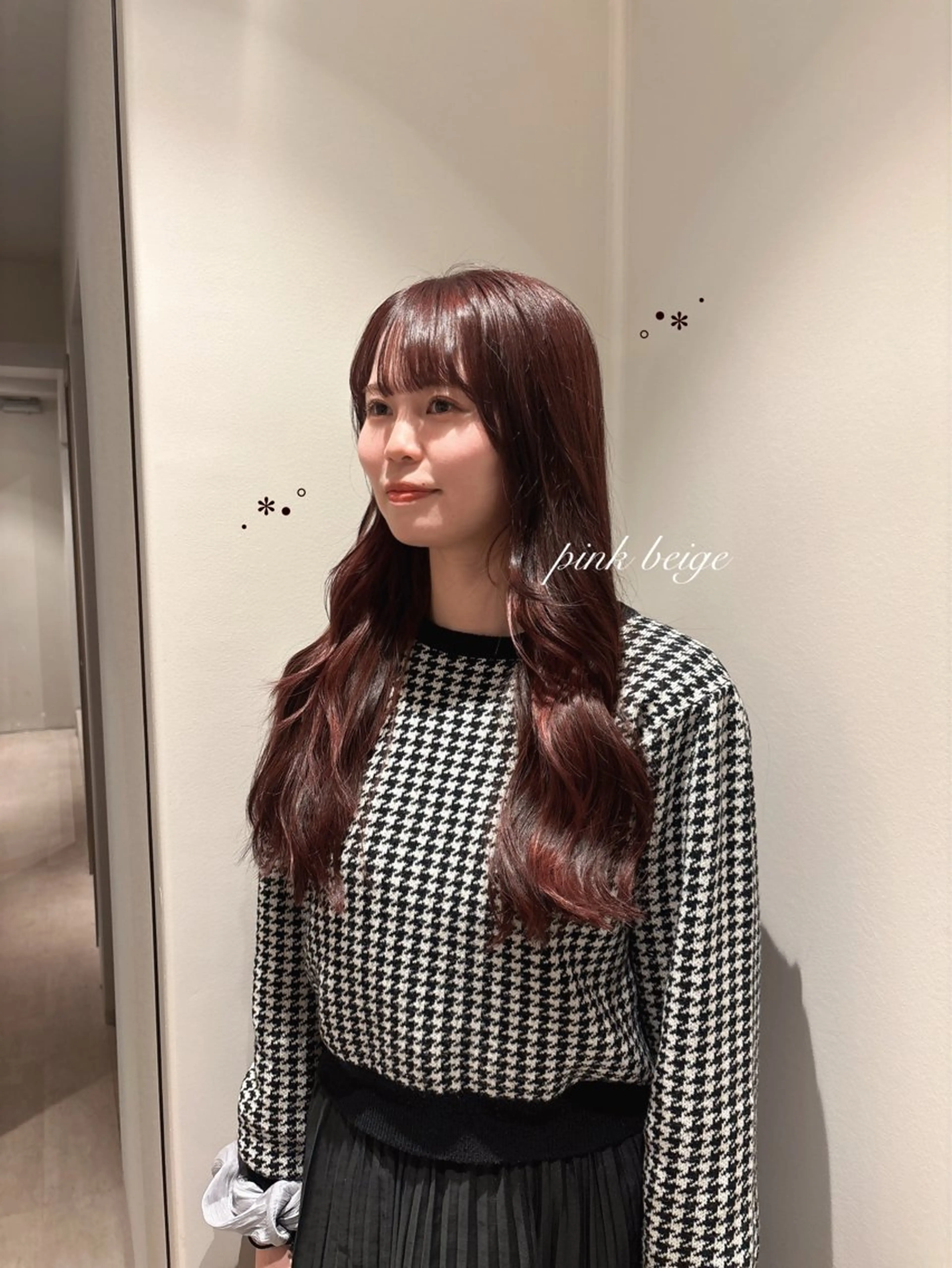 ロング カラー ベージュカラー ピンクカラー ピンクベージュ ヘアカラー トリートメント 髪質改善カラー ブラウン🤎YUMEのヘアスタイル