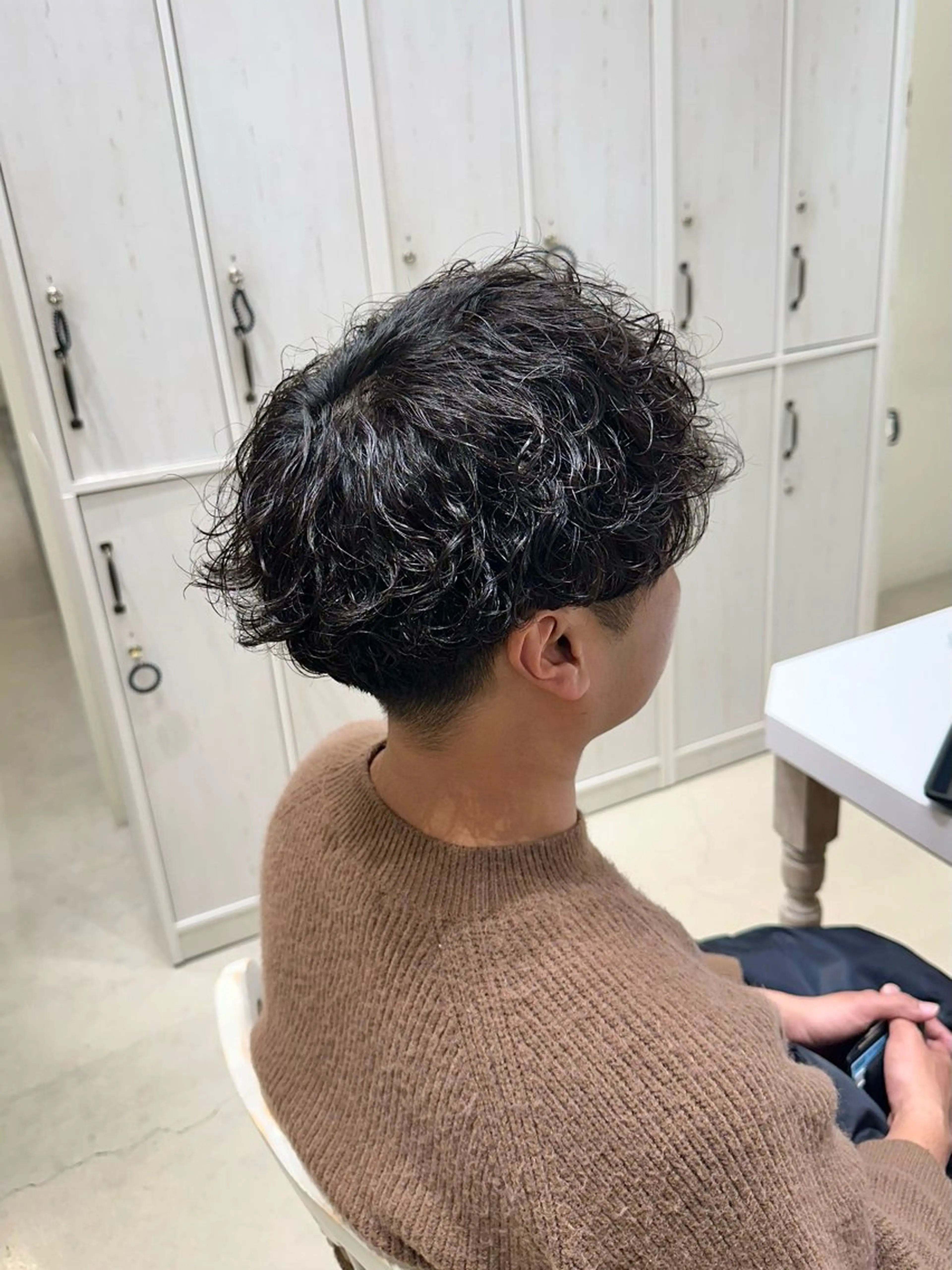 パーマ メンズ メンズパーマ カット ヘッドスパ N,SOL / 岩上 新大のヘアスタイル