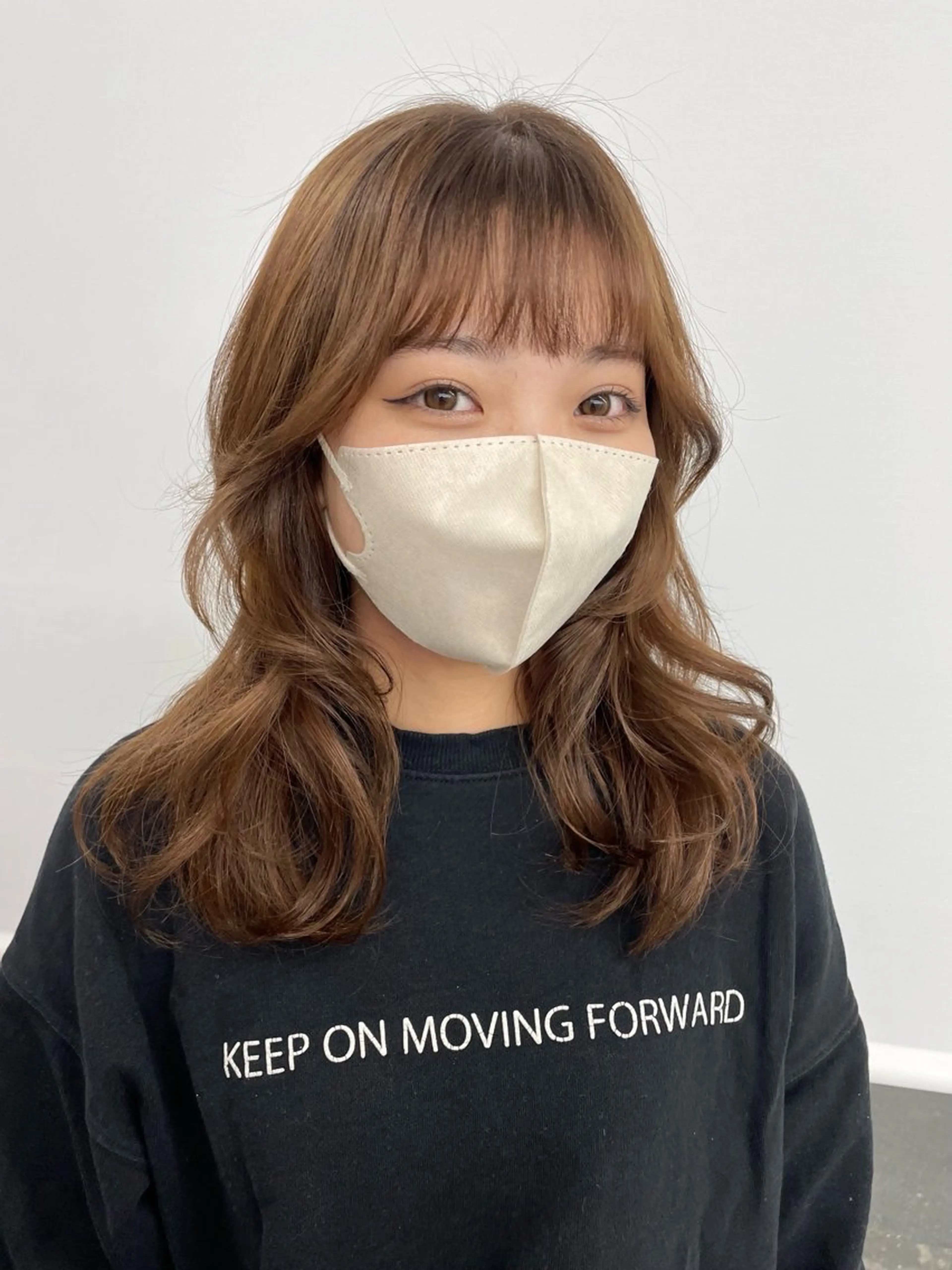 セミロング カラー 松村 友里圭のヘアスタイル