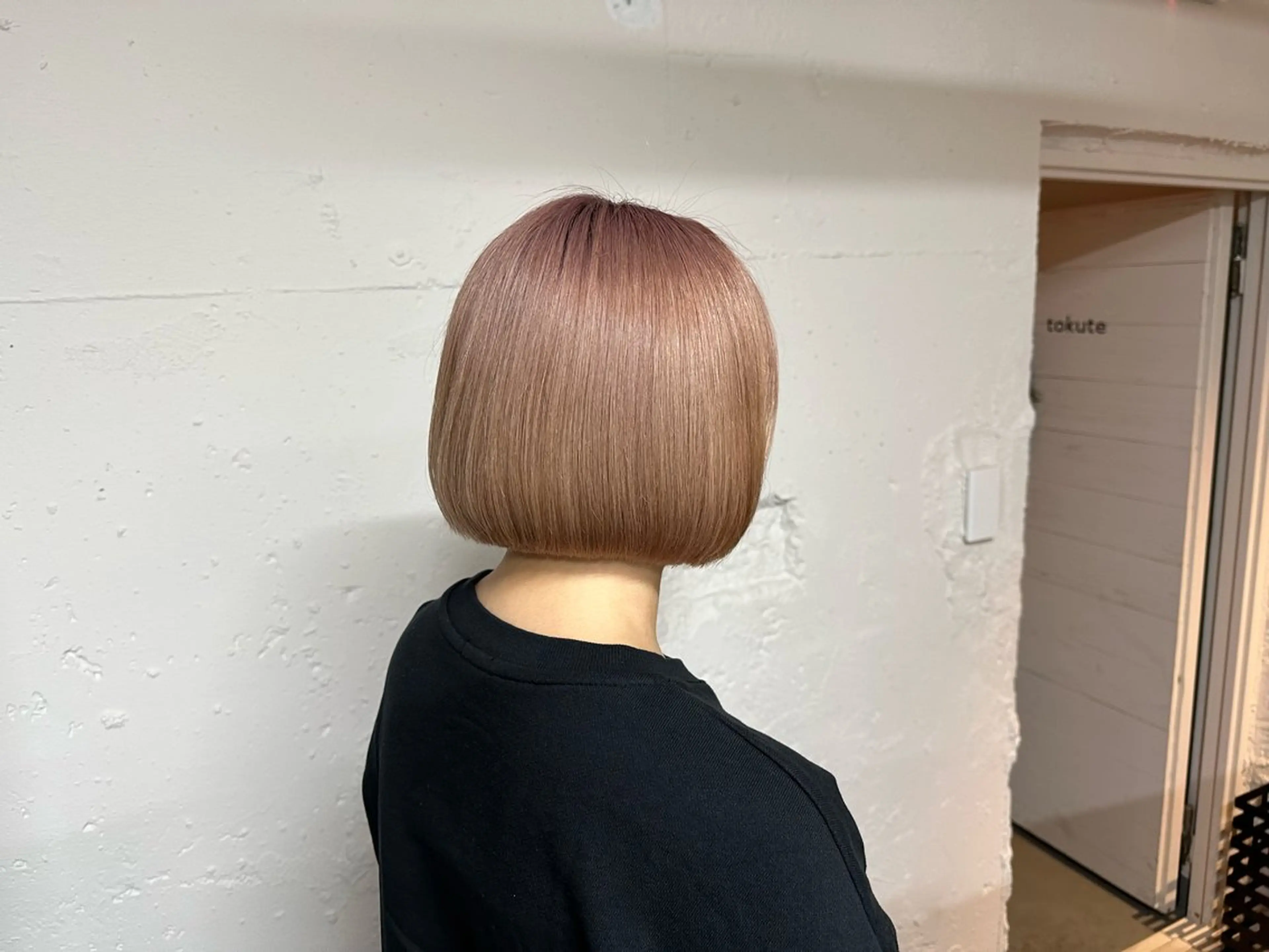 ミディアム ボブ カット ヘアカラー ハイライト/ ブリーチ😈小倉😈のヘアスタイル