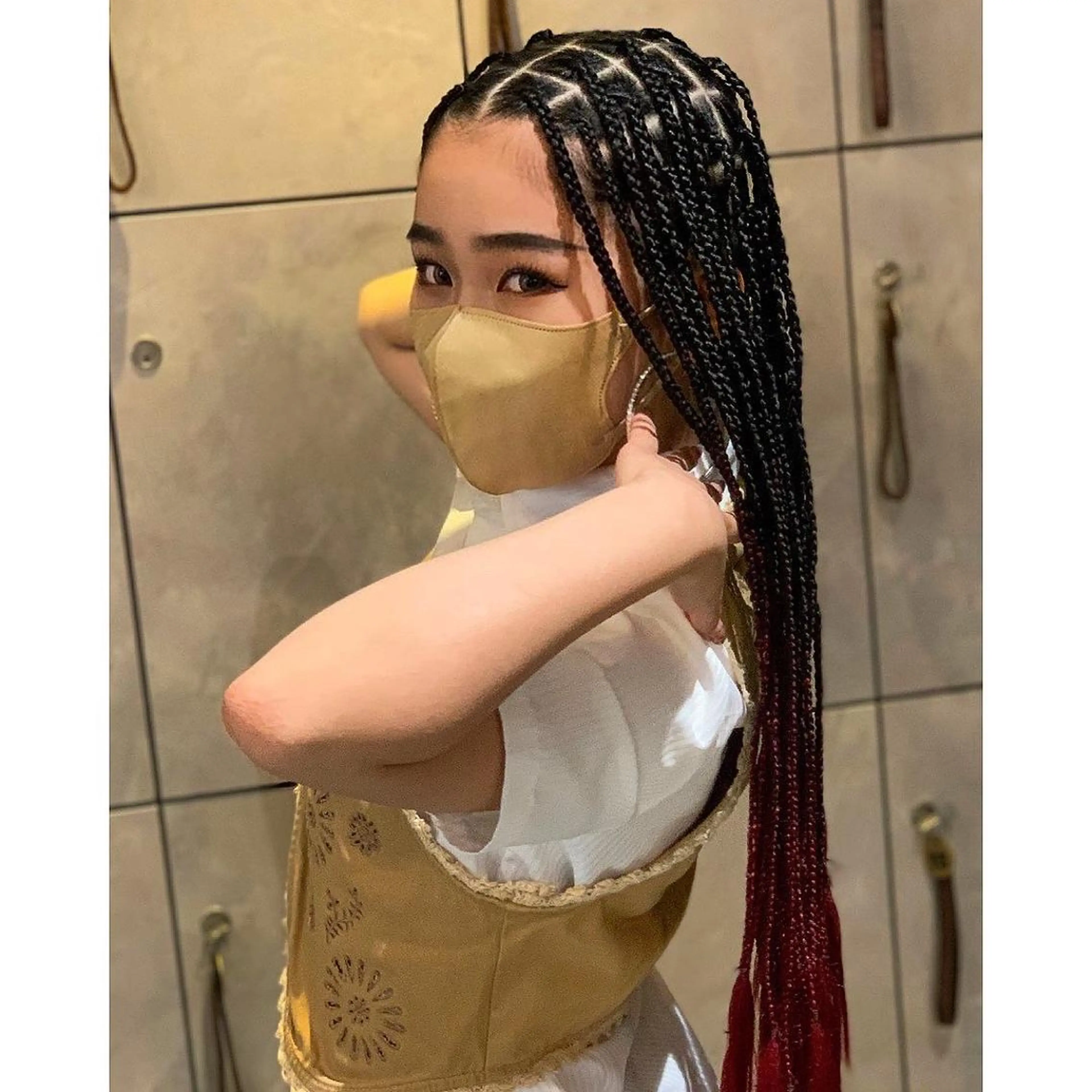 メンズ キッズ 子どものヘアアレンジ エクステ ヘアセット BRAIDS💎愛子 大人ハイライト💎のヘアスタイル