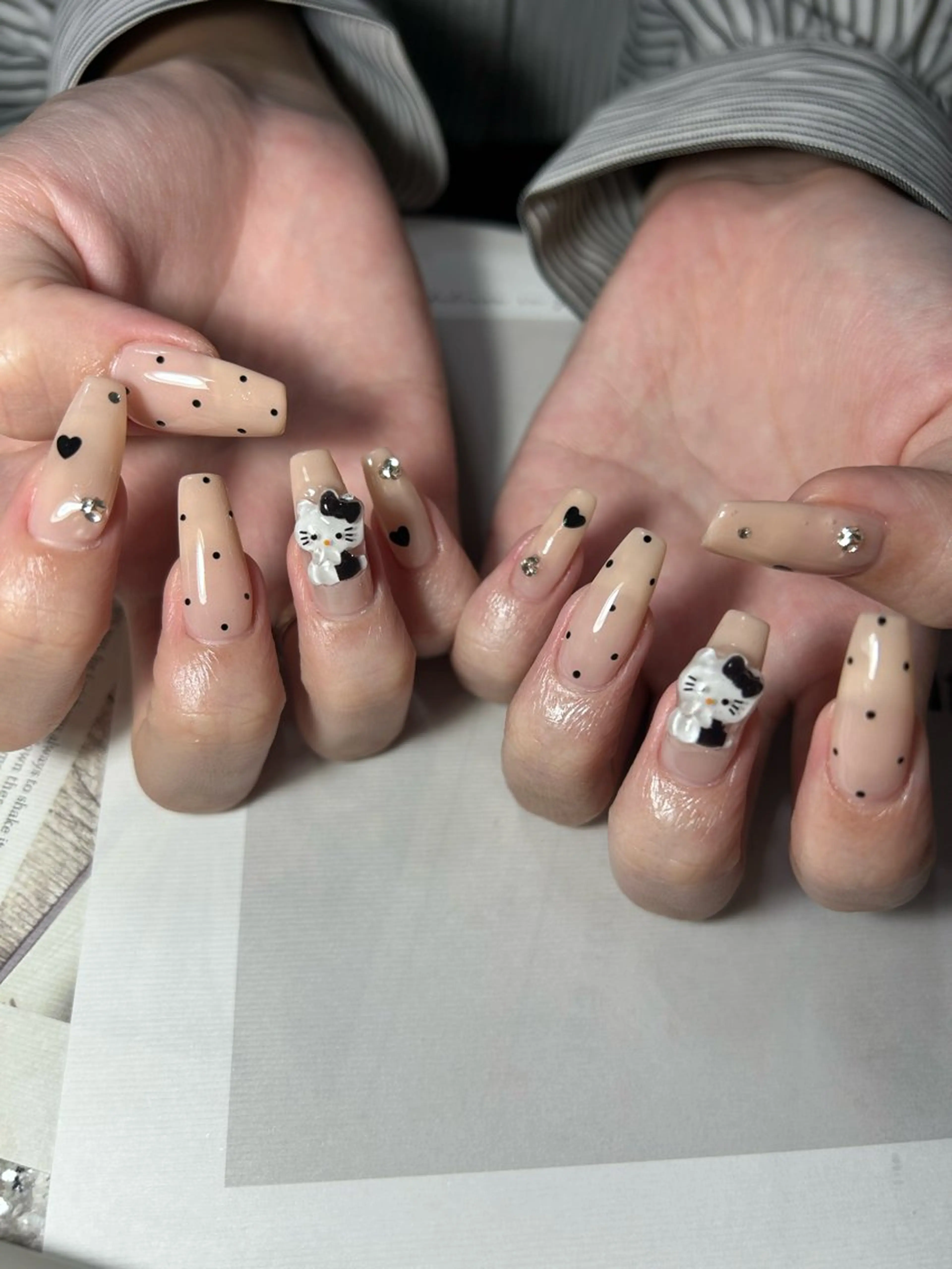 ネイル ハンドネイル nailroom‪ sb‪‪𓈒𓂂𓏸のネイルデザイン