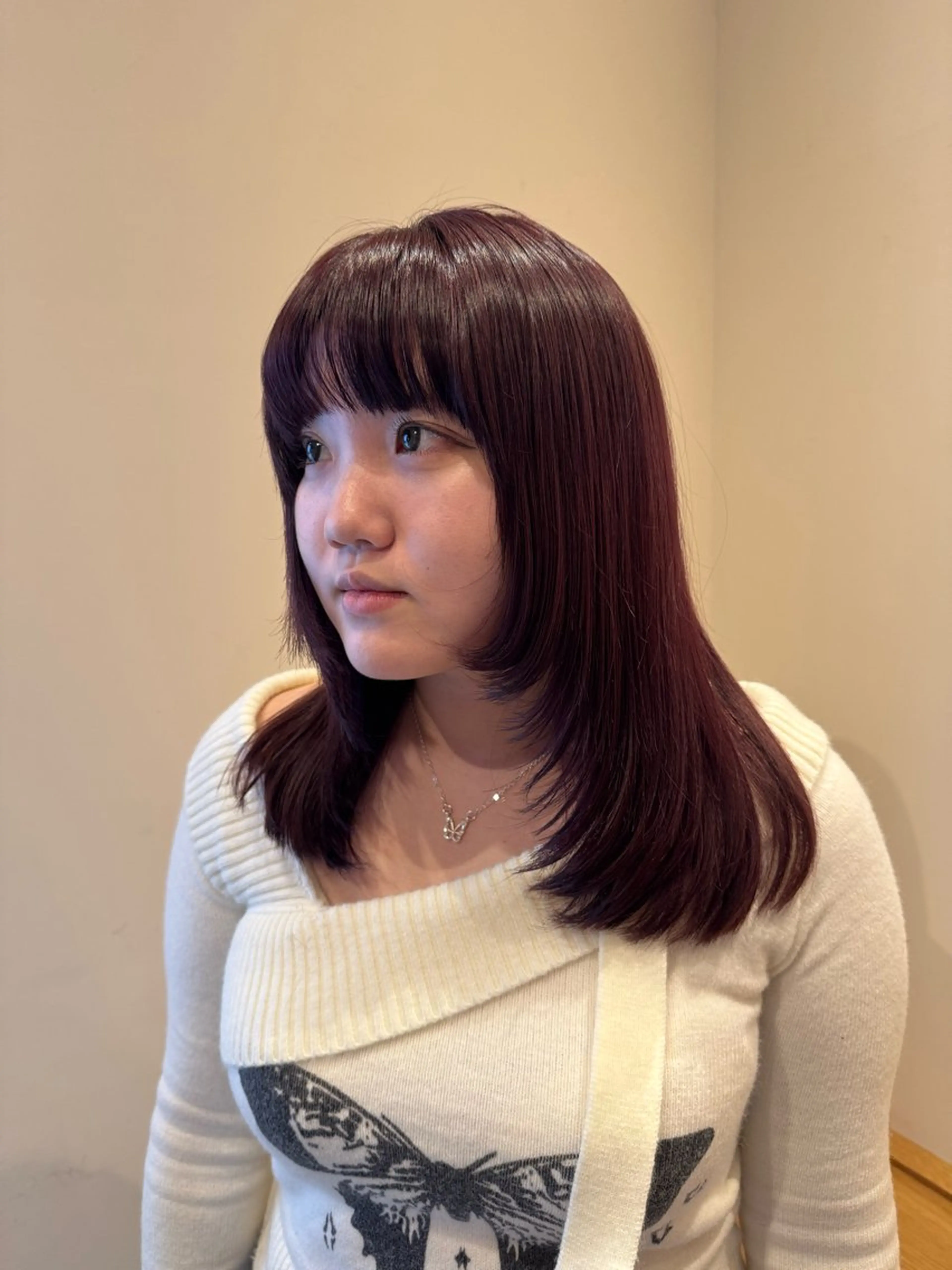 セミロング カラー レッドカラー ヘアカラー トリートメント ENIF　大島 芽生のヘアスタイル