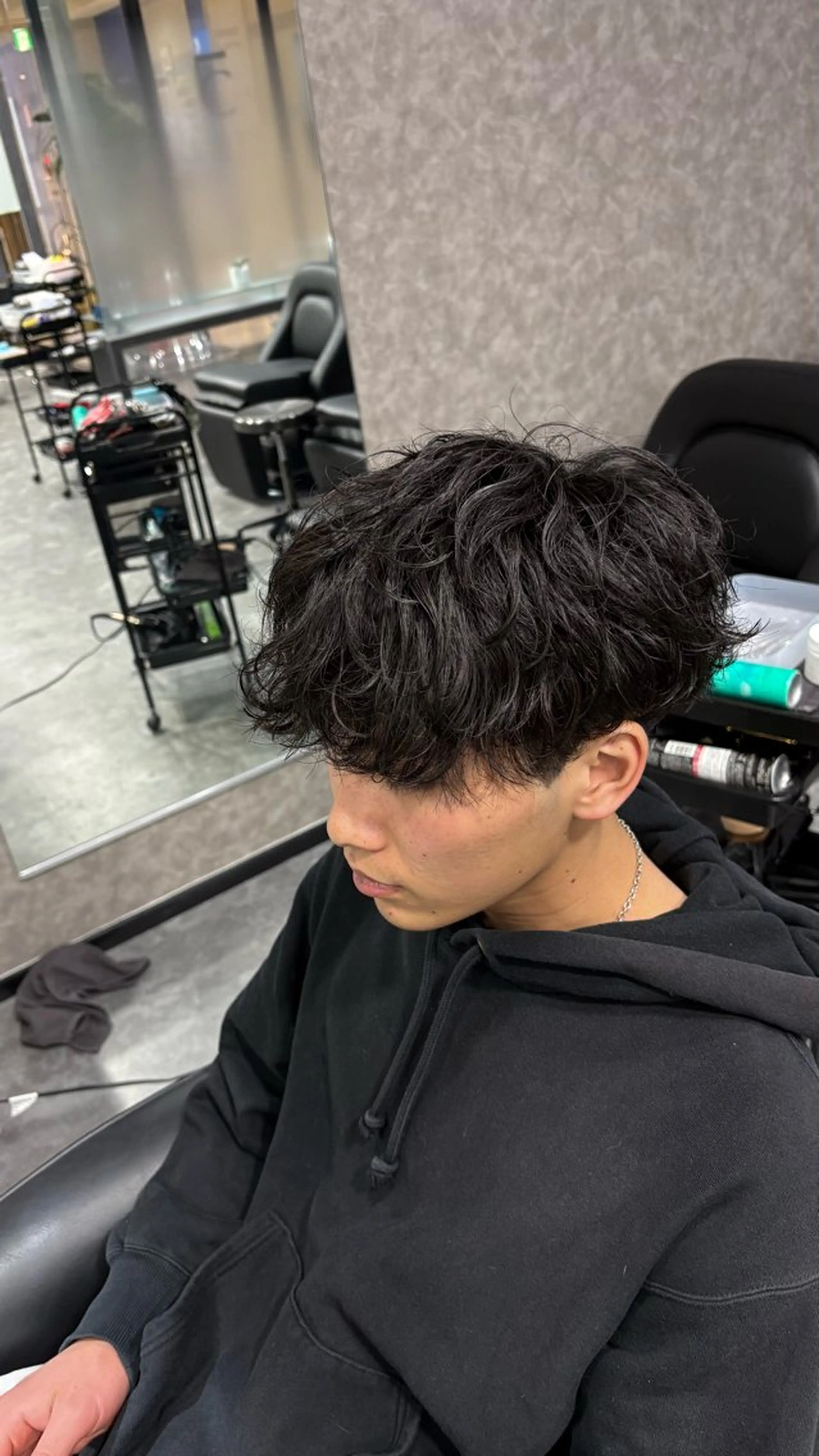 メンズ センターパート フェザーパーマ メンズパーマ カット パーマ Hair Salon LUCEY所属・メンズパーマ/カラ ー/川越/成田最のヘアスタイル