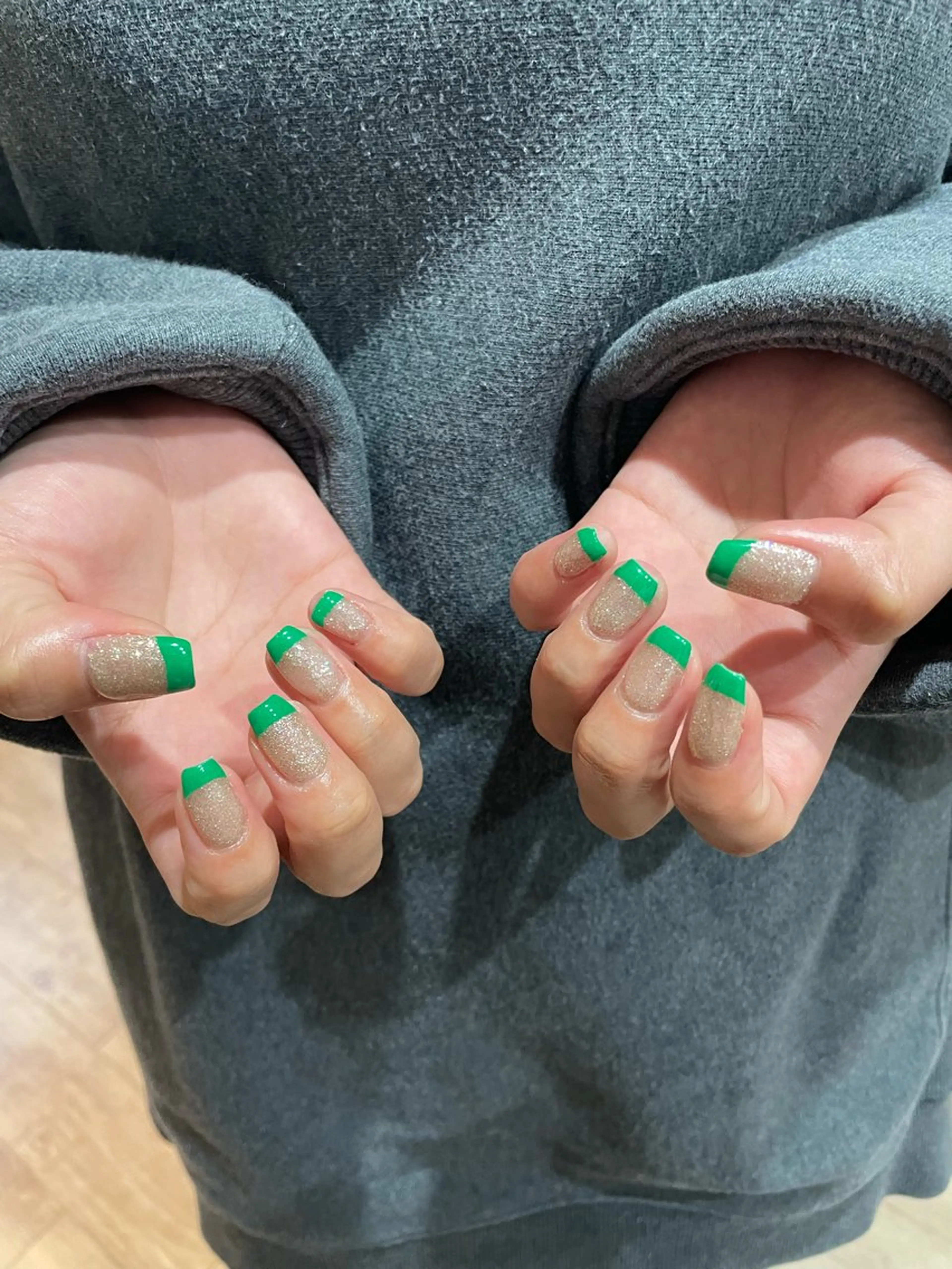 ネイル Lily Beauty天神西通り店所属・坂田 美生のネイルデザイン