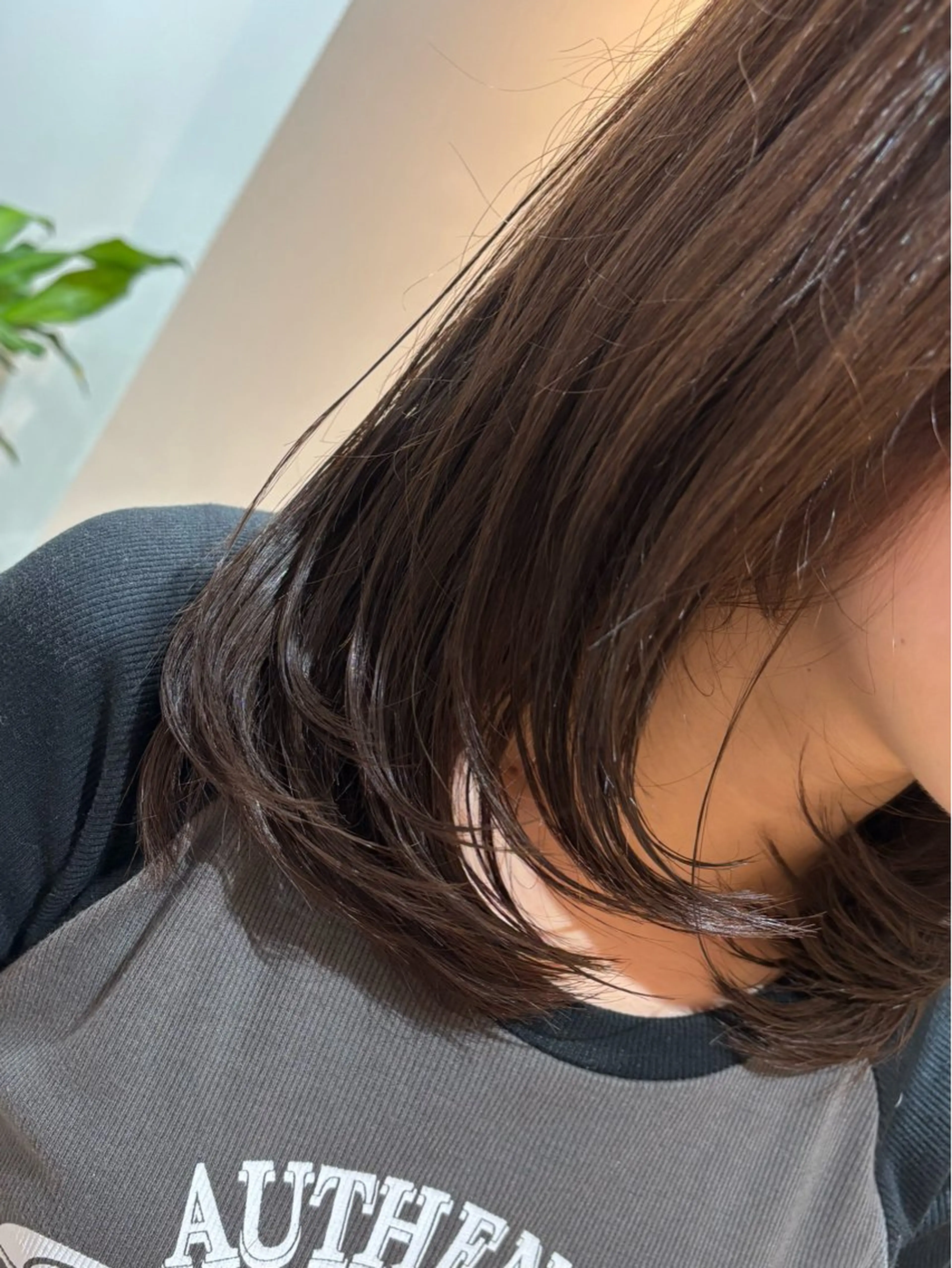 セミロング カラー パーマ レイヤーカット Atre.所属・🤍美髪縮毛/髪質 改善/池上夏凜🤍のヘアスタイル