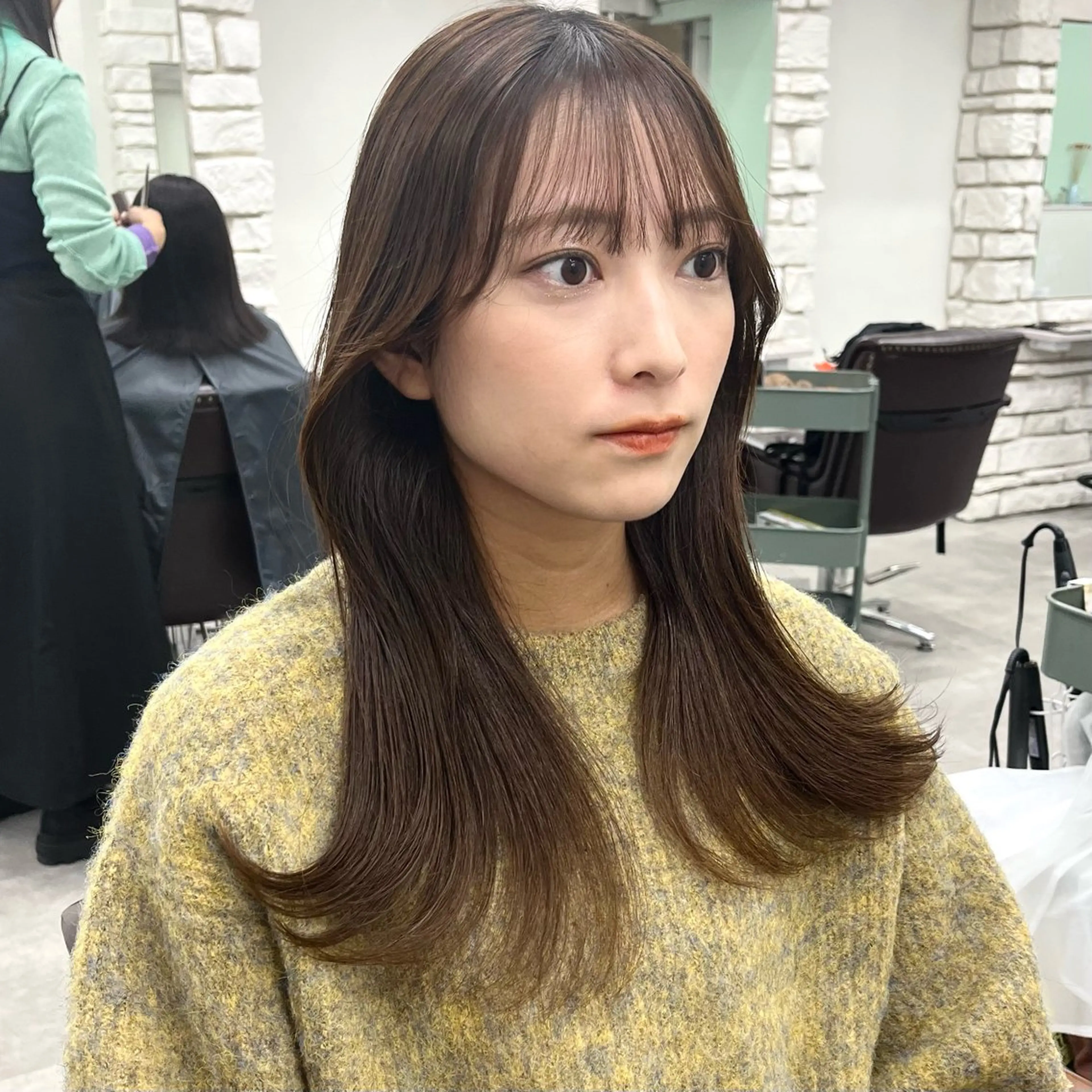 ロング カラー 韓国風ヘア カット ヘアカラー トリートメント 天王寺髪質改善なら よしみさん✨のヘアスタイル