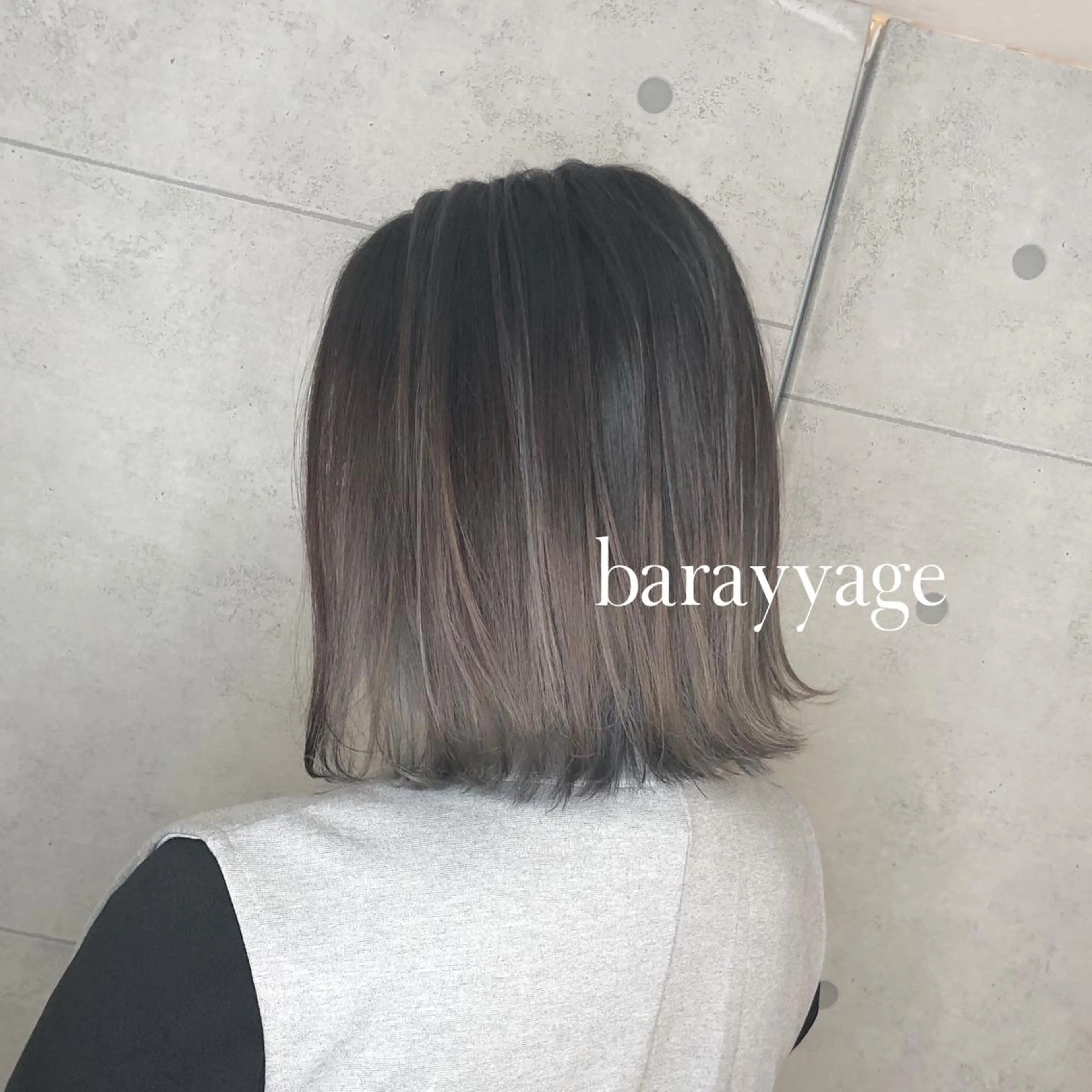 ミディアム 岸川 恭子のヘアスタイル