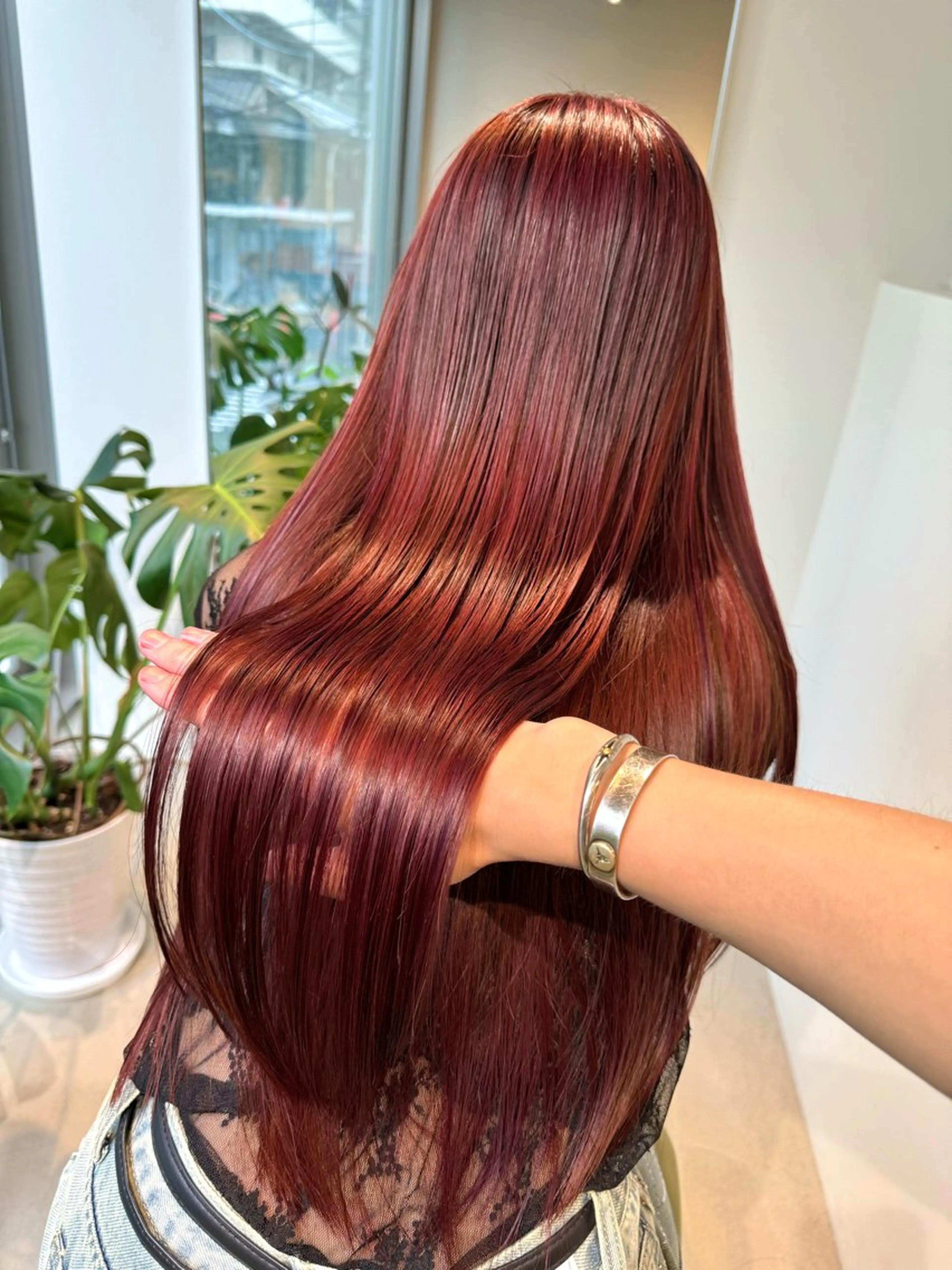 ロング カラー アディクシーカラー アッシュ ベージュカラー グレージュ オリーブカラー 髪質改善スペシャリス ト長尾勇弥/梅田中津のヘアスタイル