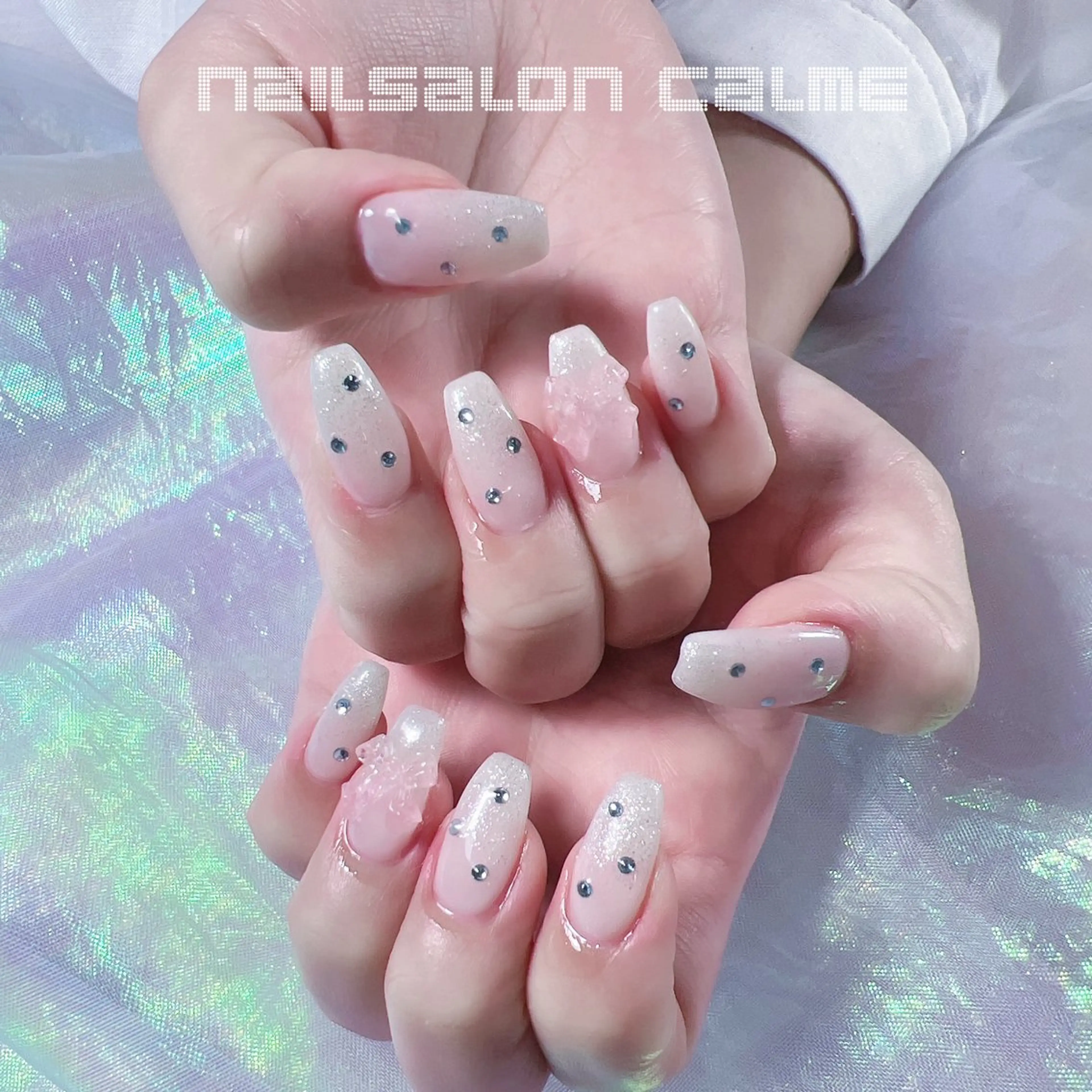 ネイル Nailsalon calme所属・calme ☾ yuukiのネイルデザイン