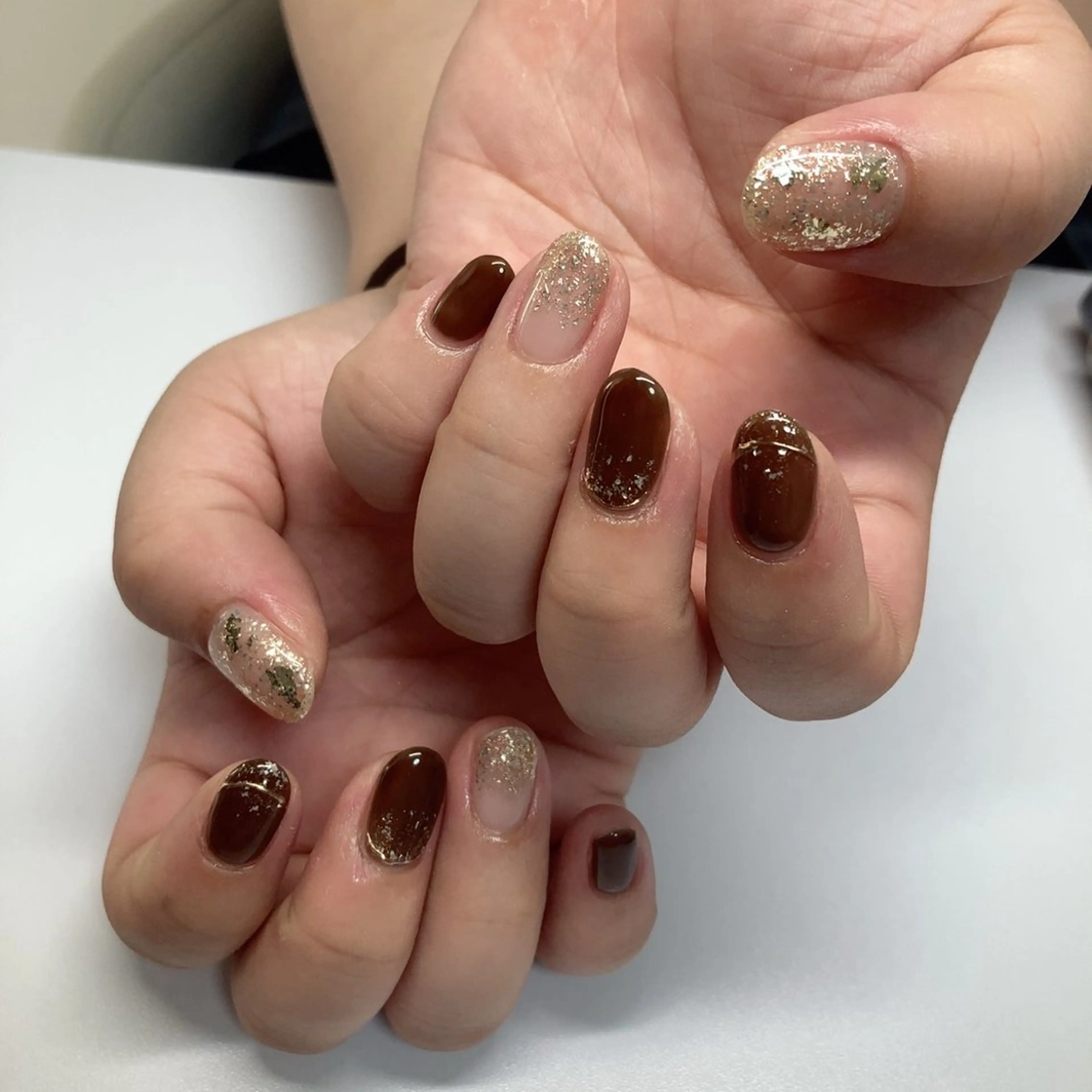 ネイル ブラウン キラキラネイル nail Calla所属・nail Callaのネイルデザイン
