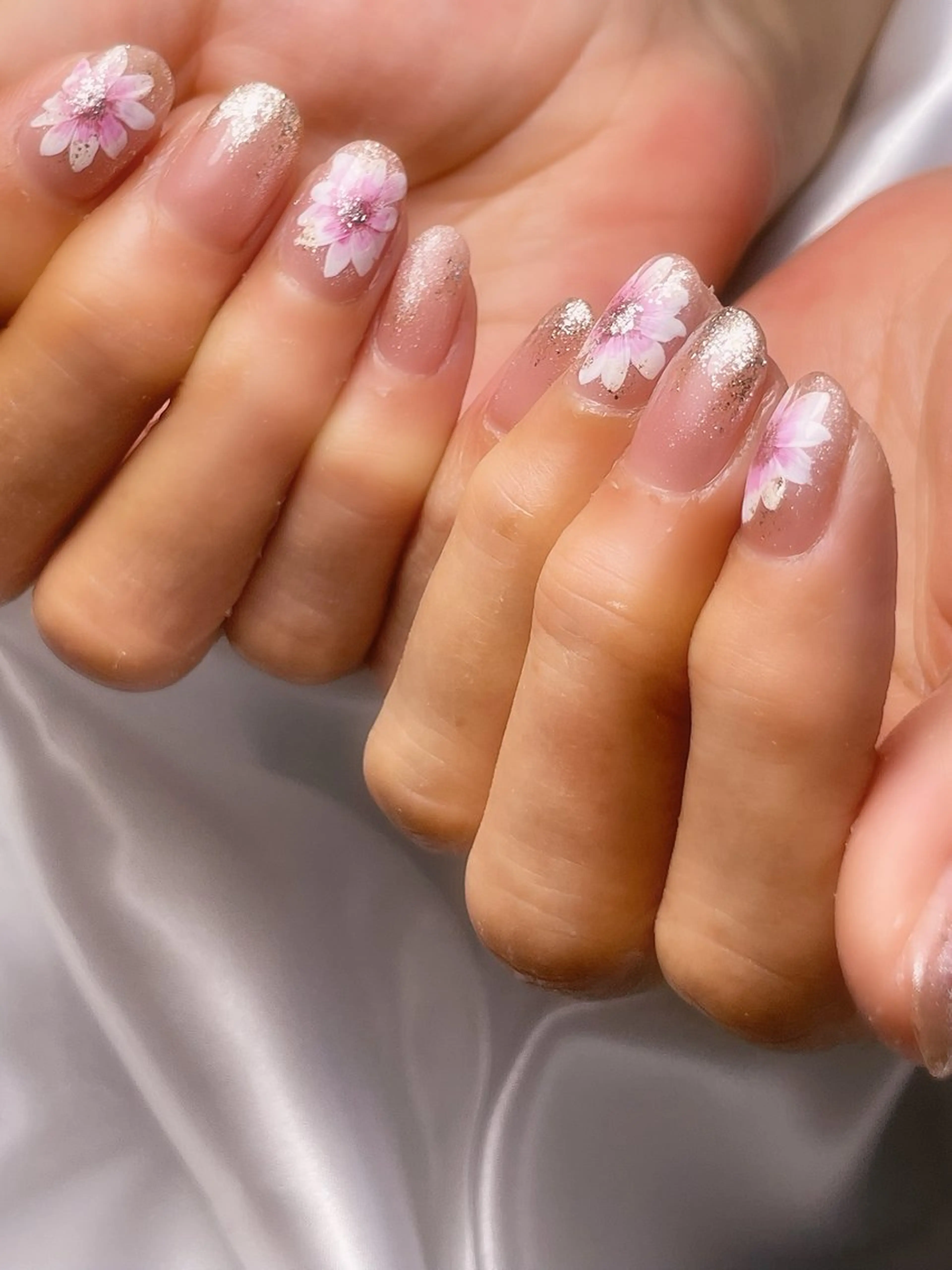 ネイル アートネイル ブライダルネイル ハンドネイル Chong Sarangのネイルデザイン