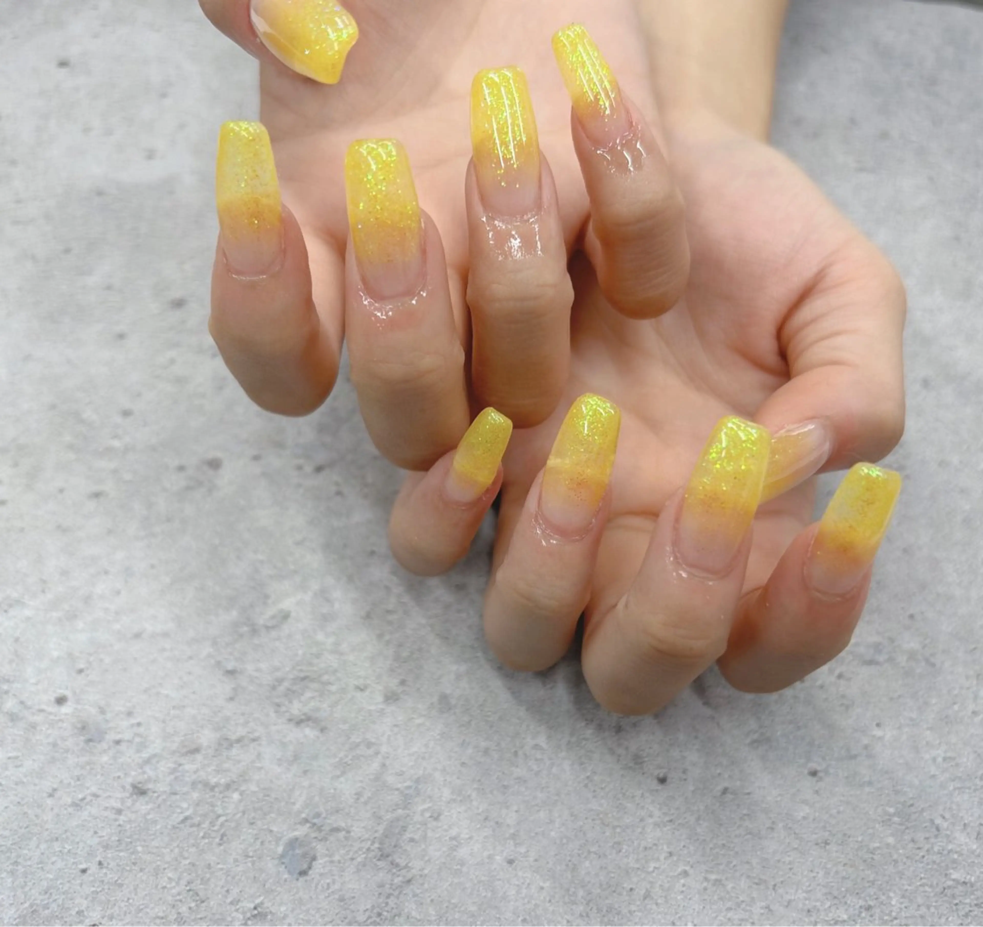 ネイル グラデーション ラメ(グリッター) ラメグラデーション スカルプネイル ハンドネイル Nail Salon agré所属・agré ネイルサロン　アグレのネイルデザイン