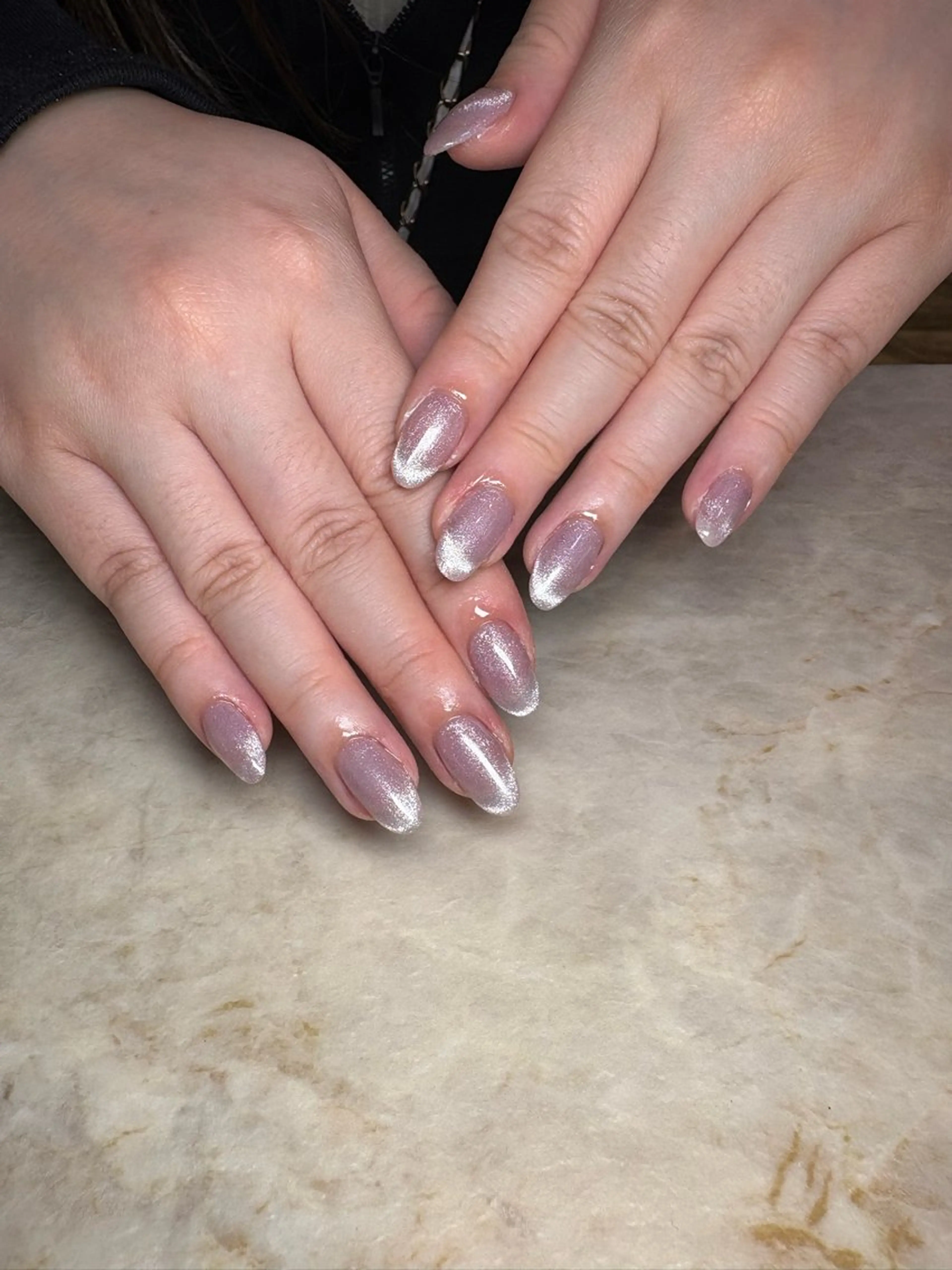 ネイル 三輪 彩美春のネイルデザイン