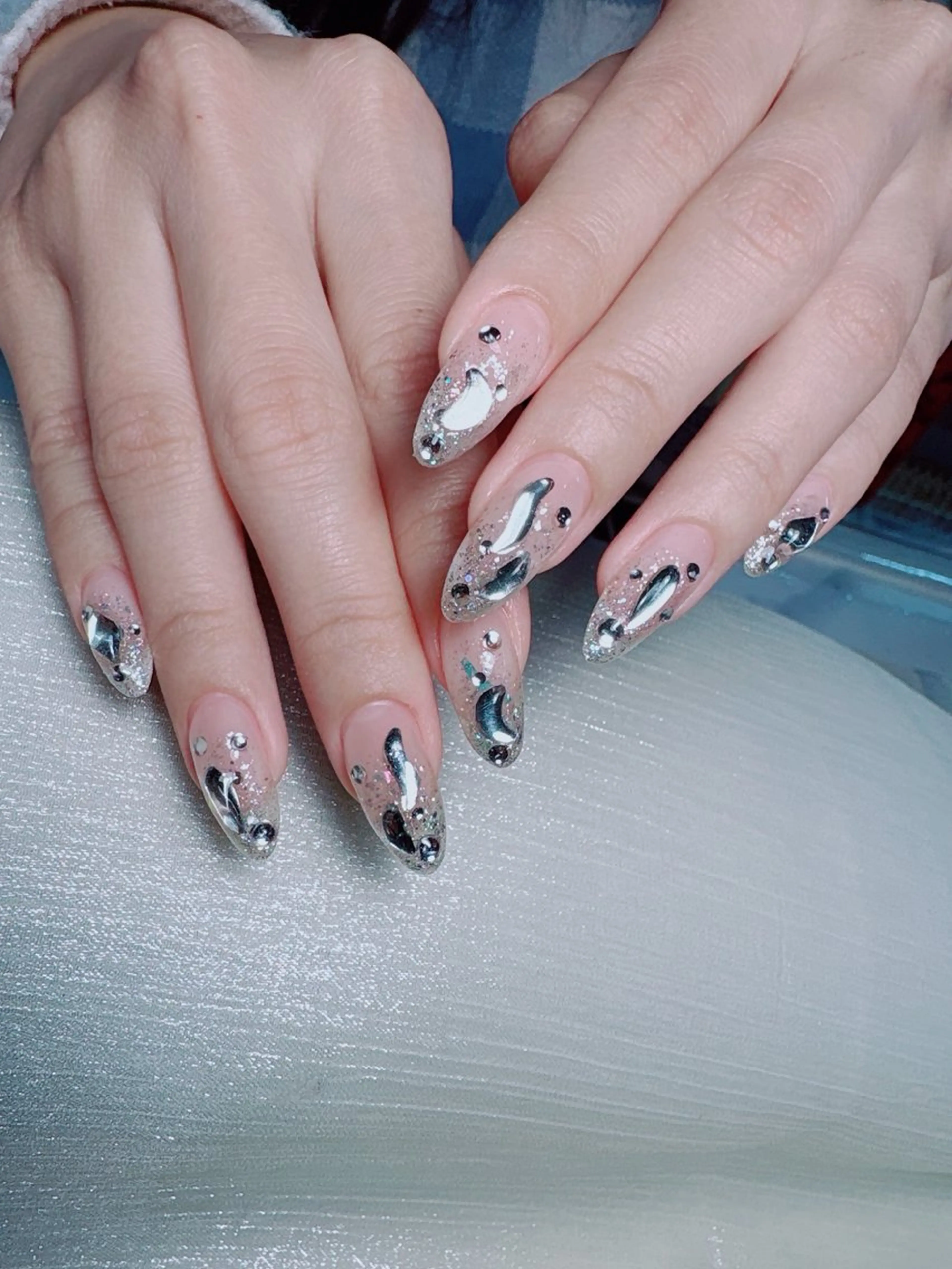 ネイル ハンドネイル Yuxi Beauty salon 【ユーシィー ビューティ サロン】所属・ユーシーネイルサロン 池田公園店のネイルデザイン