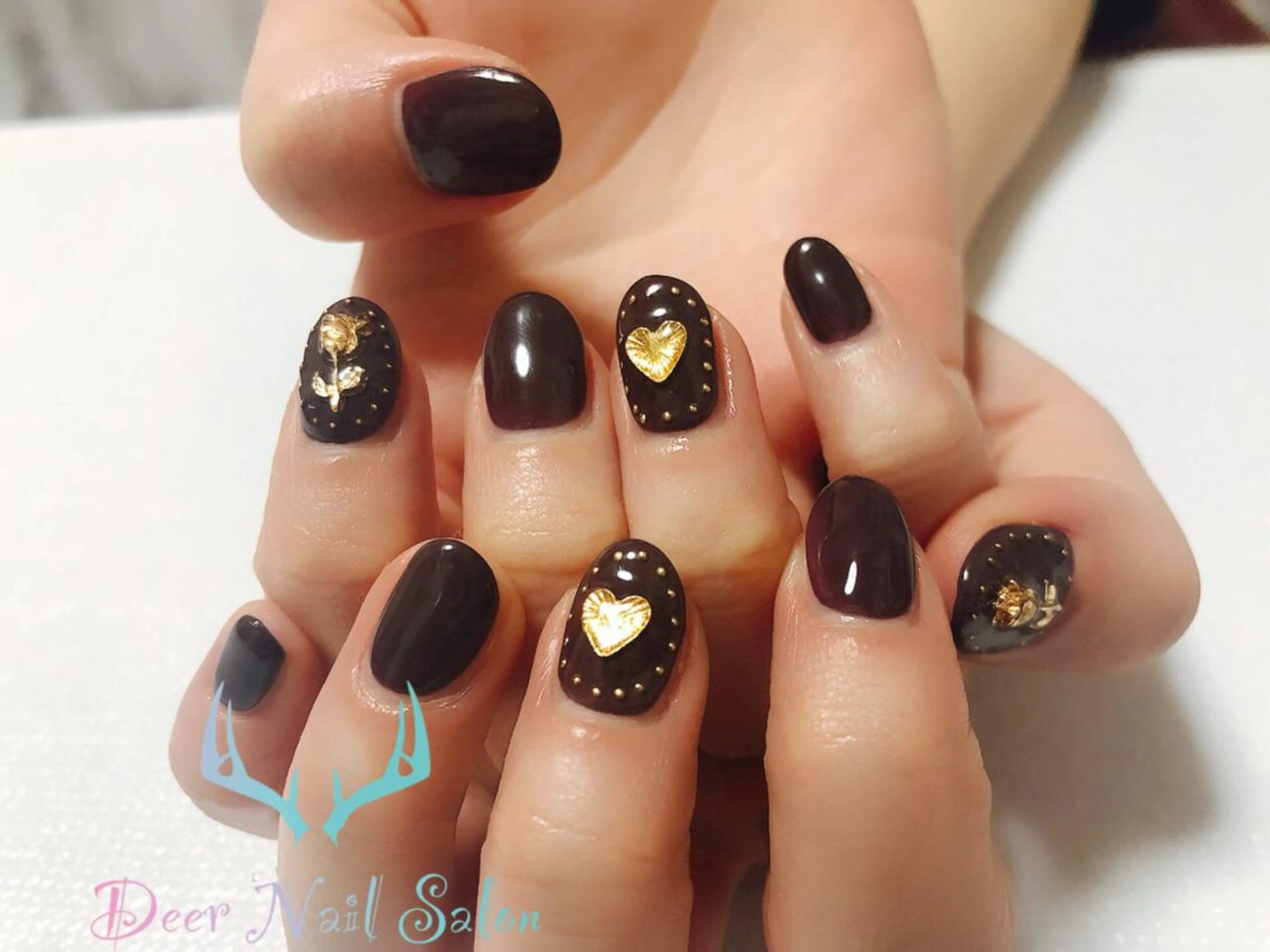 ネイル ハンドネイル ハンドケア Peachy 🍑のネイルデザイン