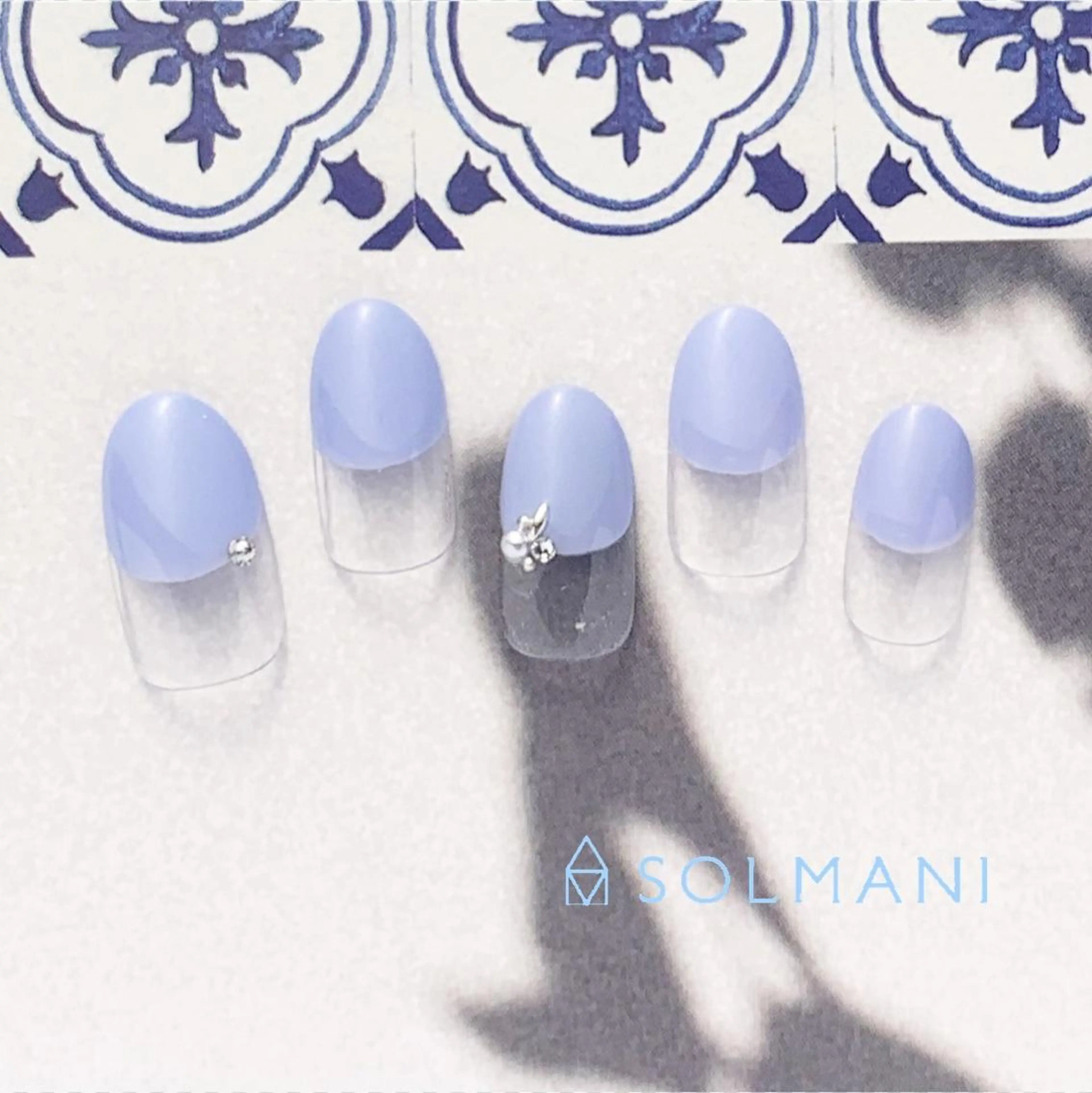 ネイル フレンチネイル SOLMANI 予約担当のネイルデザイン