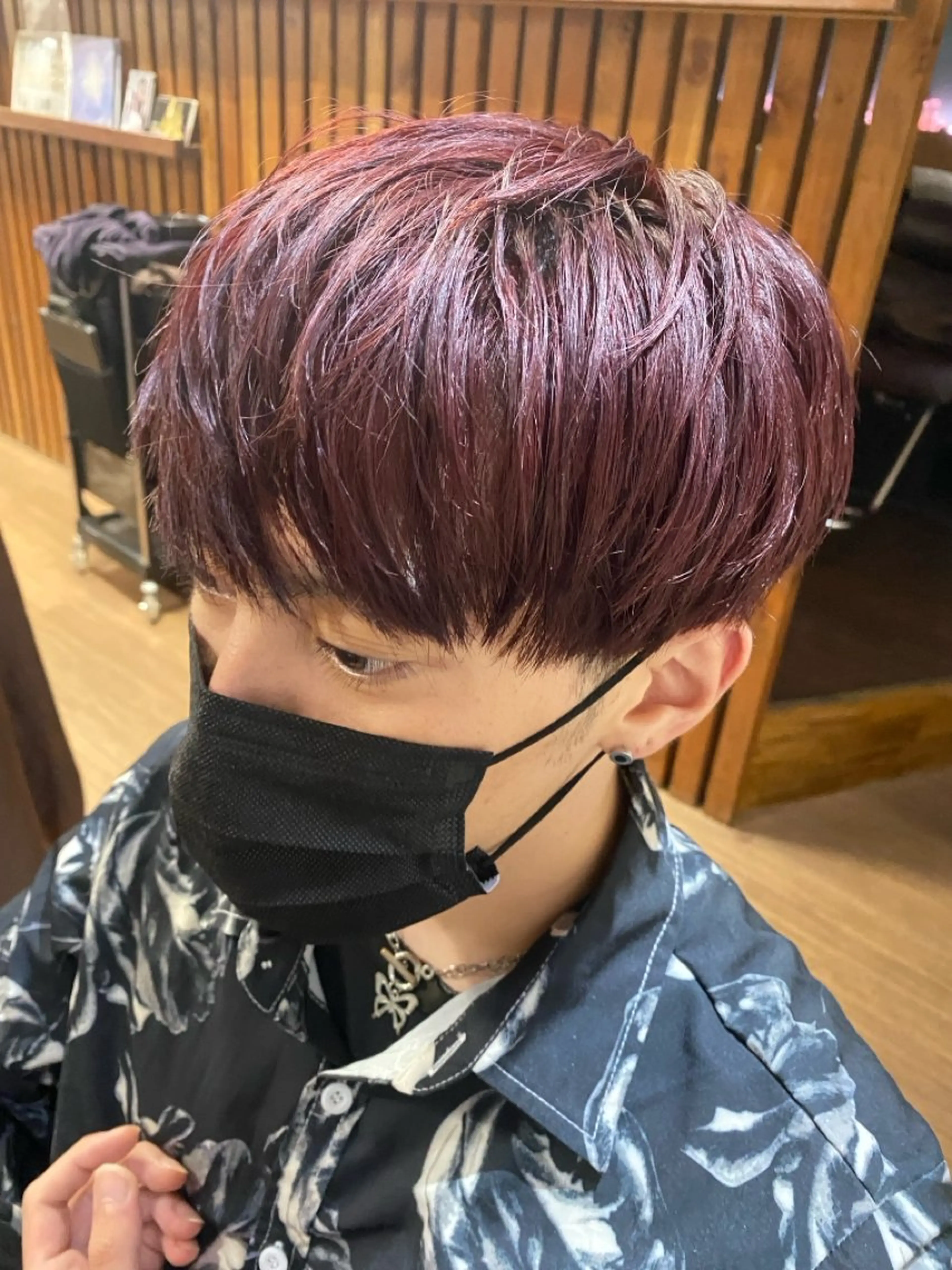 カラー メンズ 椎名 翔琉のヘアスタイル