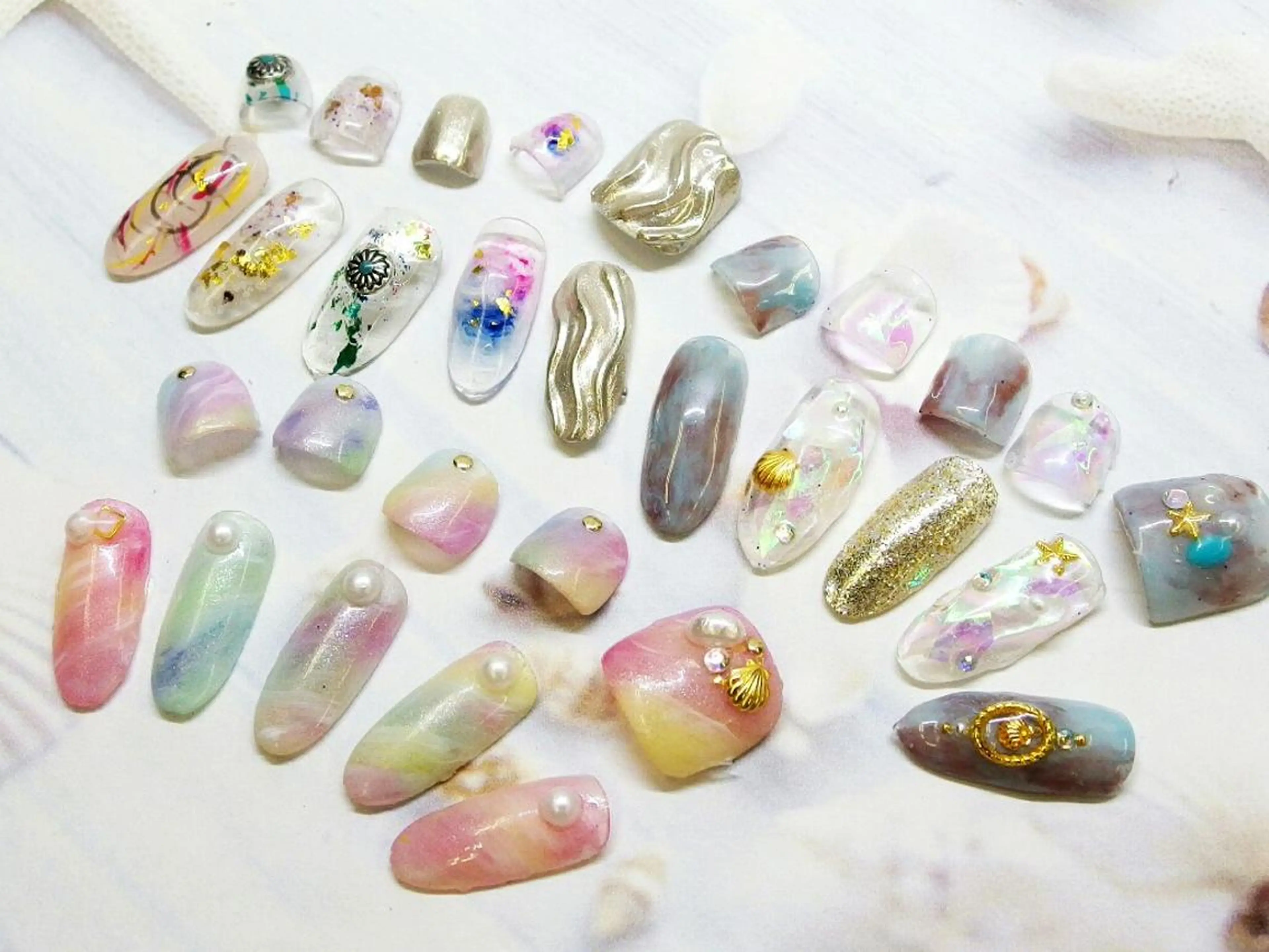 ネイル 持ち込み スカルプネイル ティーエヌ 金山駅東口店のネイルデザイン