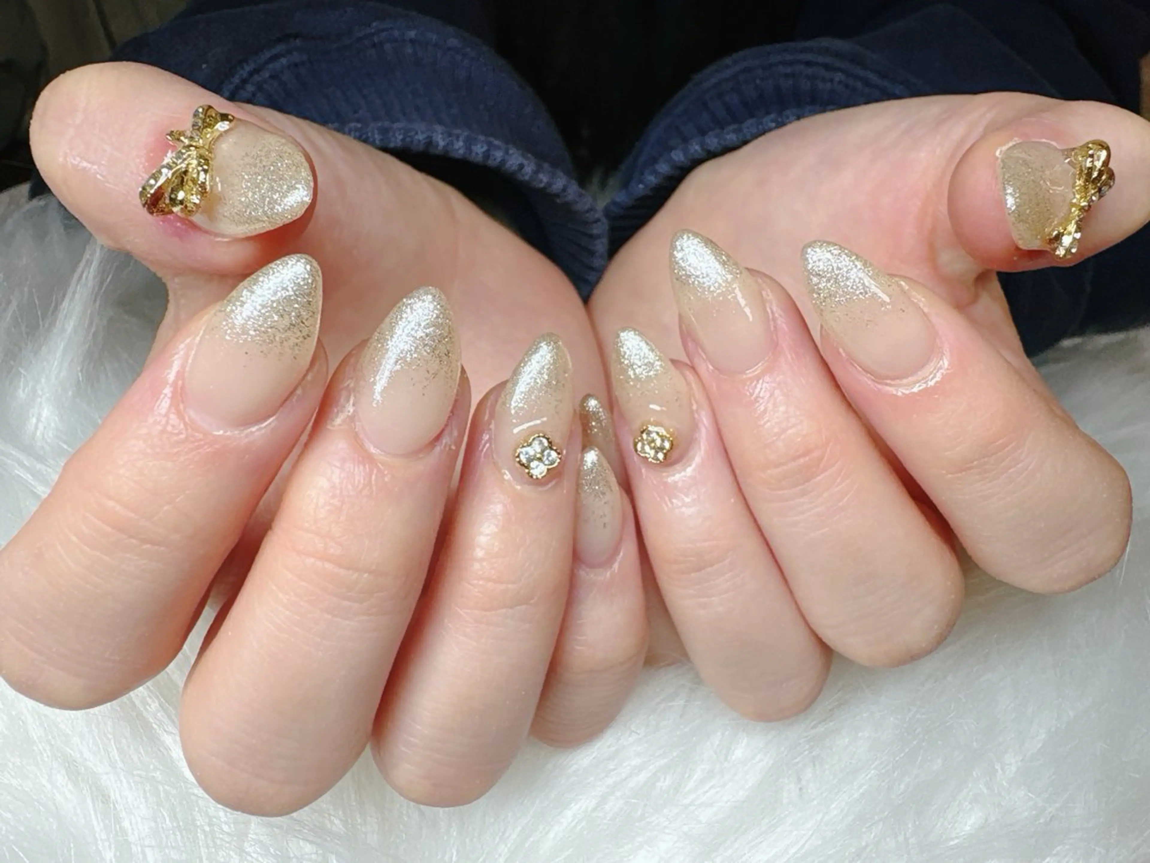 ネイル ECLAT エクラ所属・寺山 千鶴のネイルデザイン