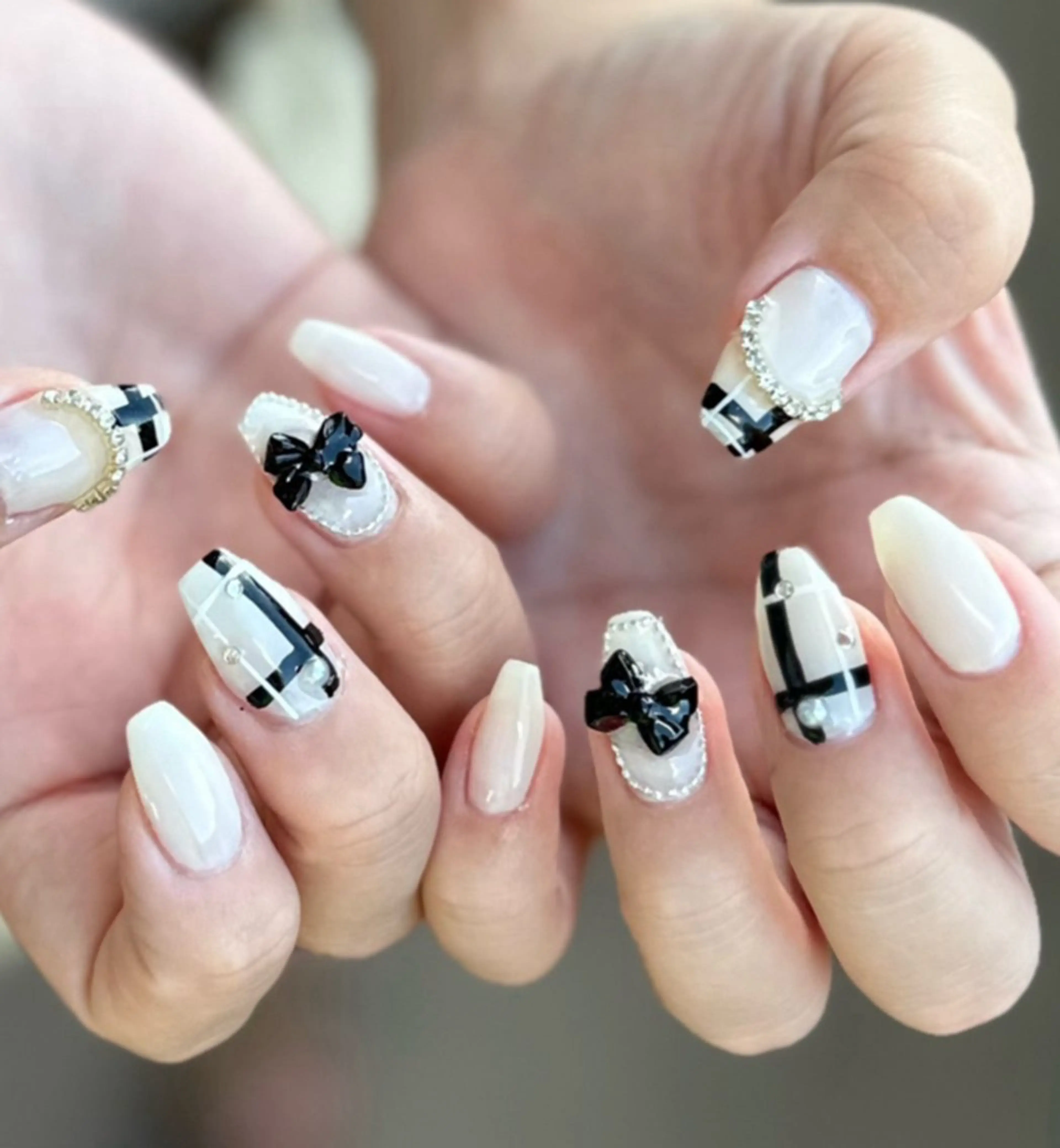 ネイル 新山 聖のネイルデザイン