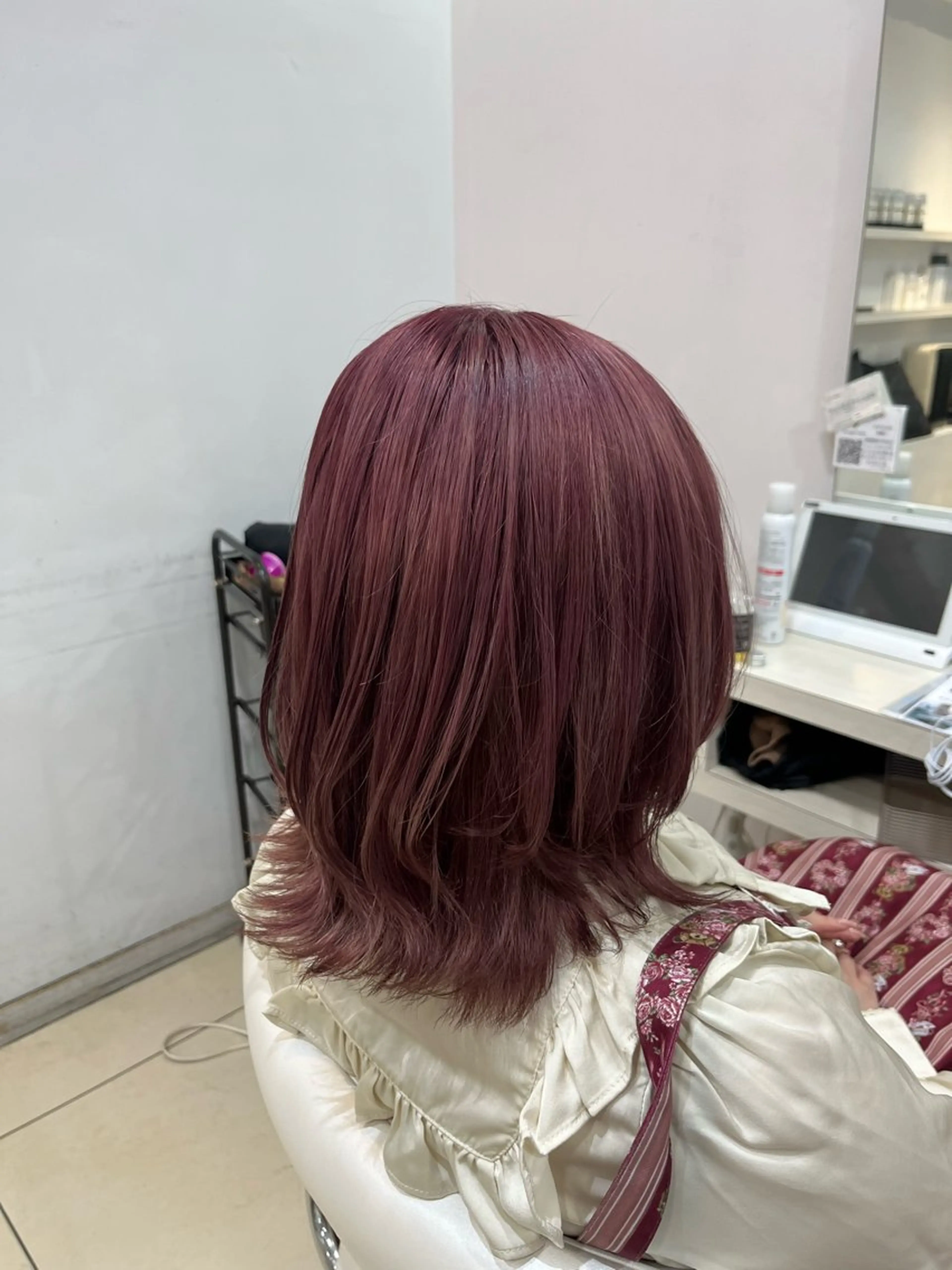 ミディアム カラー ブリーチ レッドカラー ヘアカラー 🤎ベージュカラー/ 髪質改善/山岸🤎のヘアスタイル