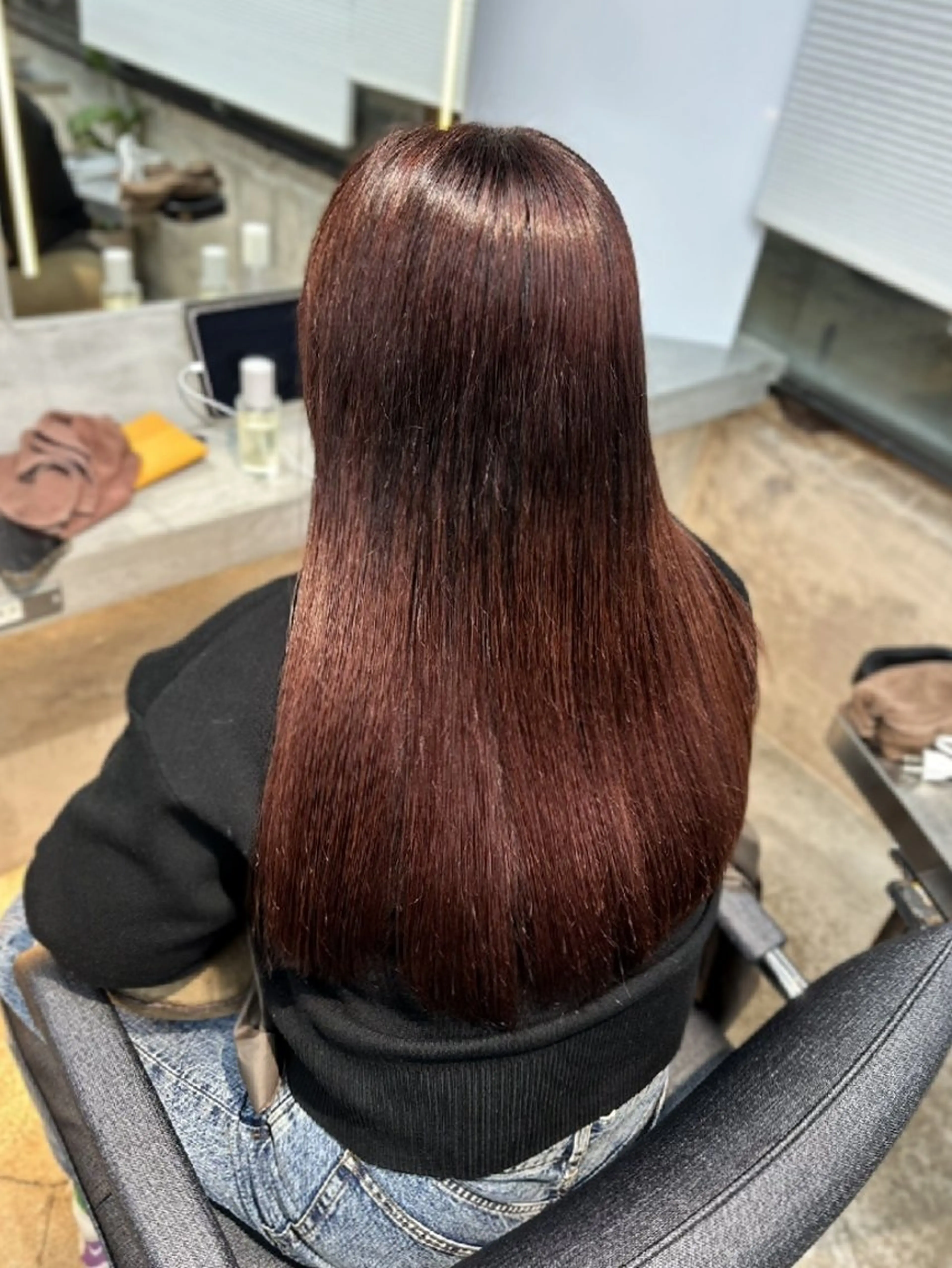 ロング 縮毛矯正 山口 蒼衣のヘアスタイル