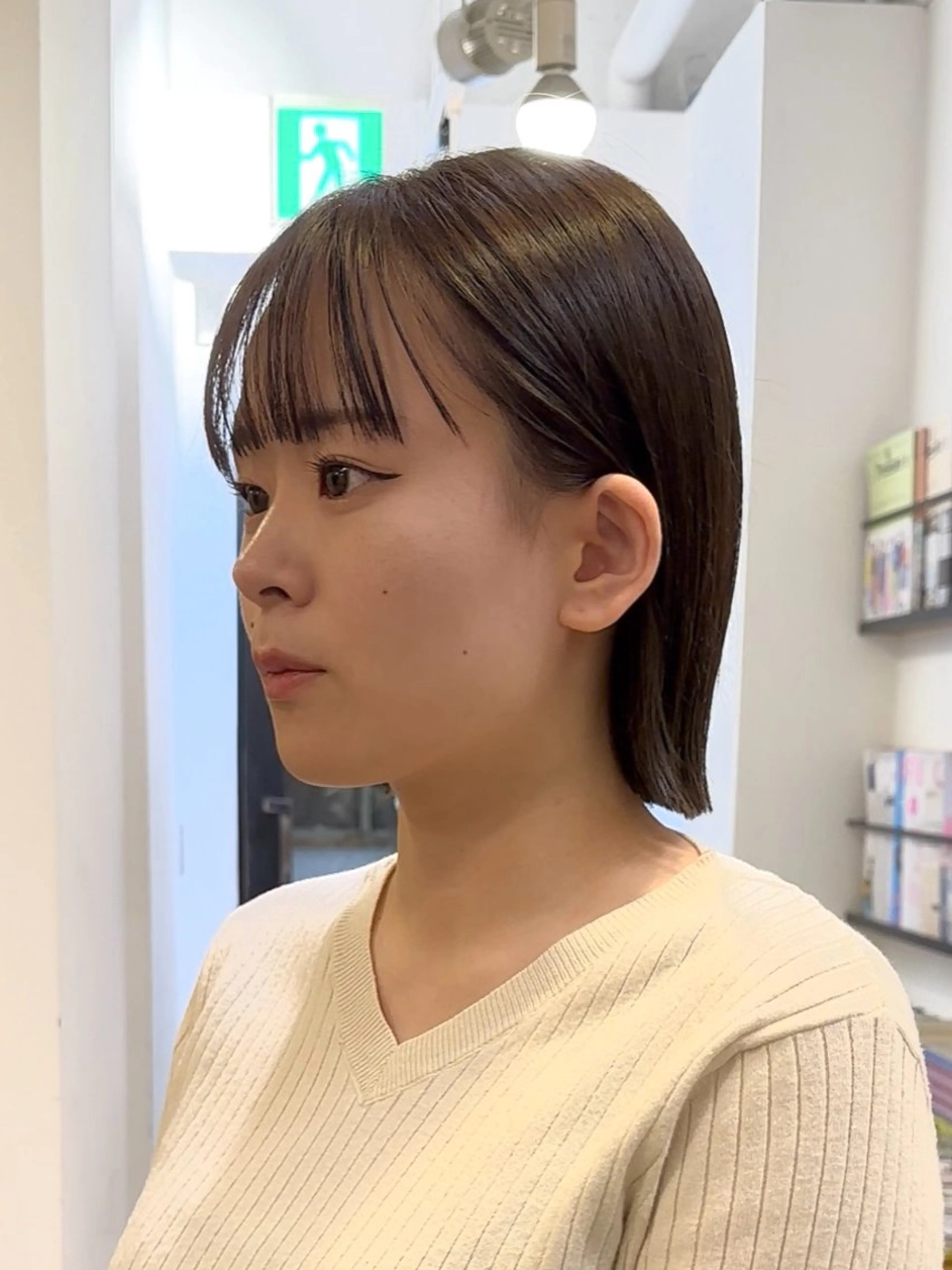 カラー ボブ リンダ所属・ボブ/ブリーチ 顔周り/すずきのヘアスタイル