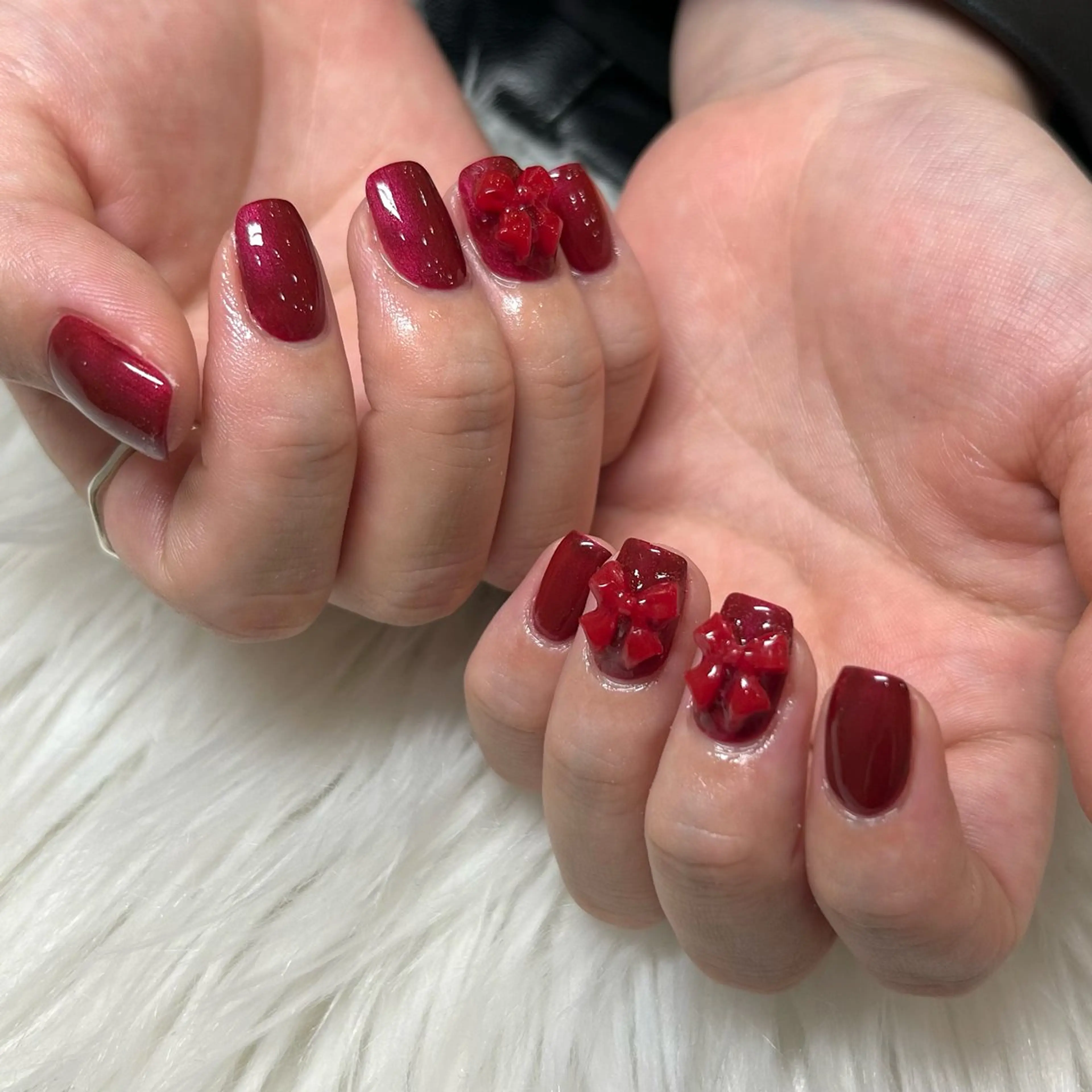 ネイル リボン SOARE TADAのネイルデザイン