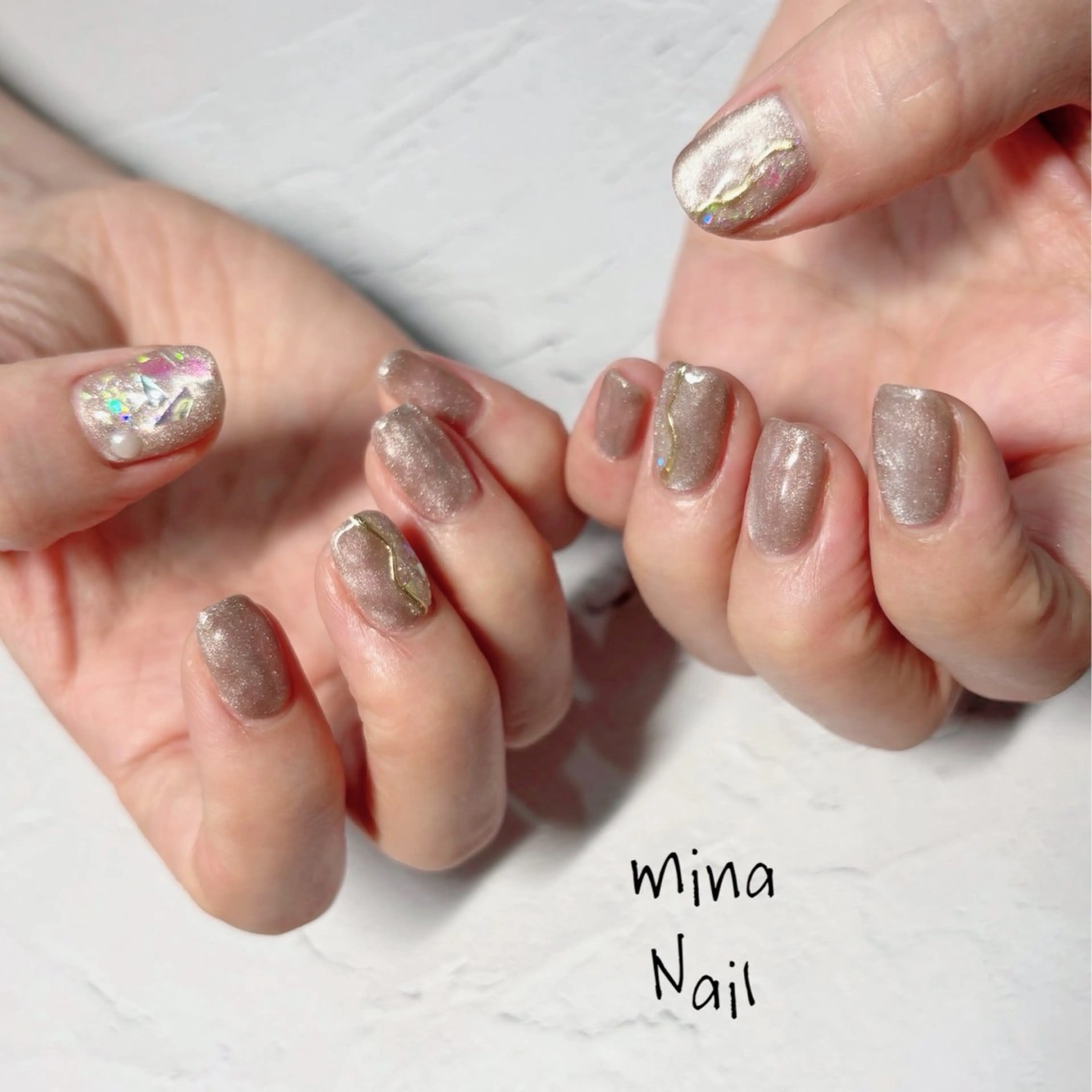 ネイル マグネットネイル mina Nailのネイルデザイン