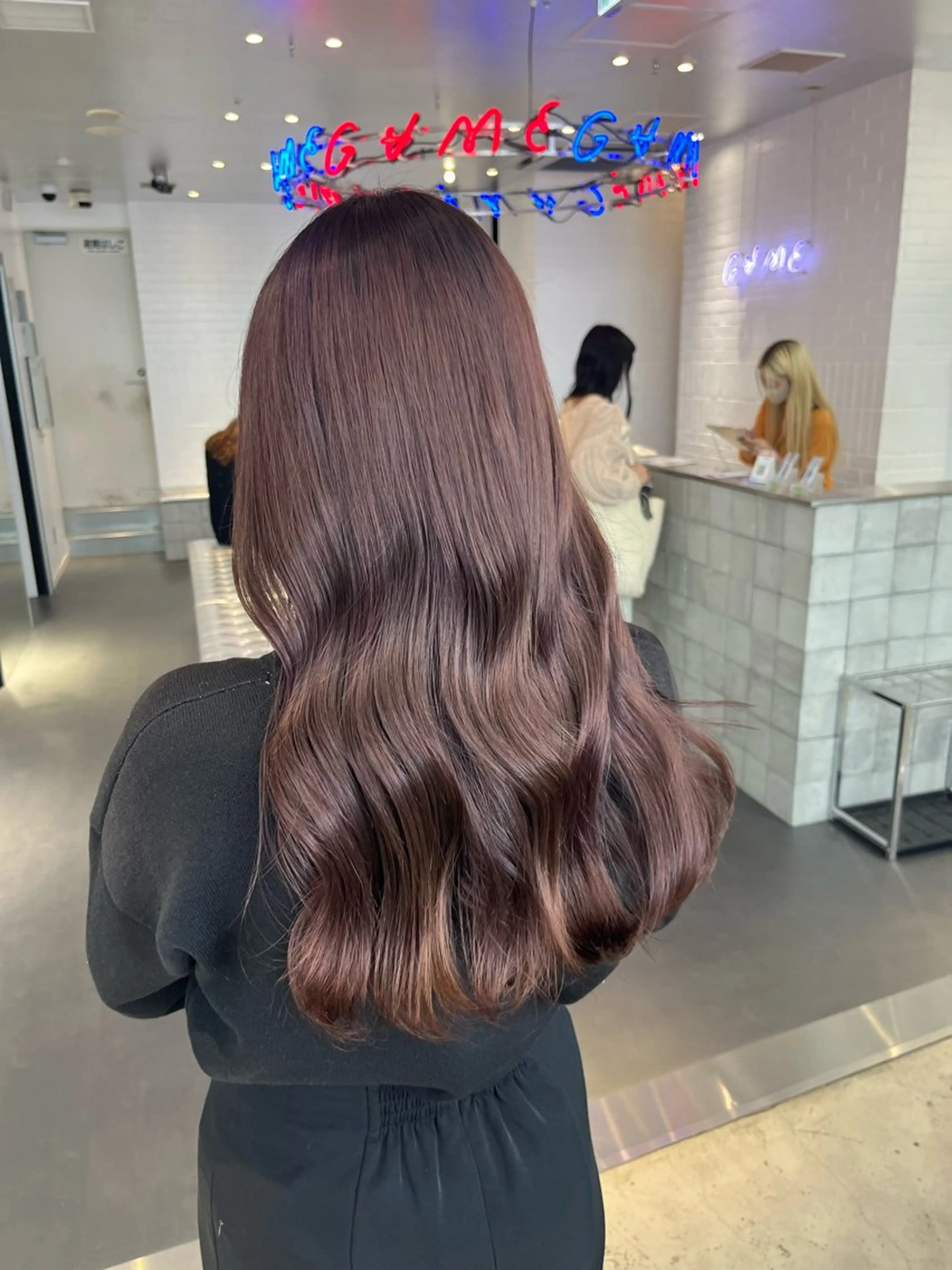 カラー AYUMI/ブリーチ モデル募集中🌻🐝のヘアスタイル