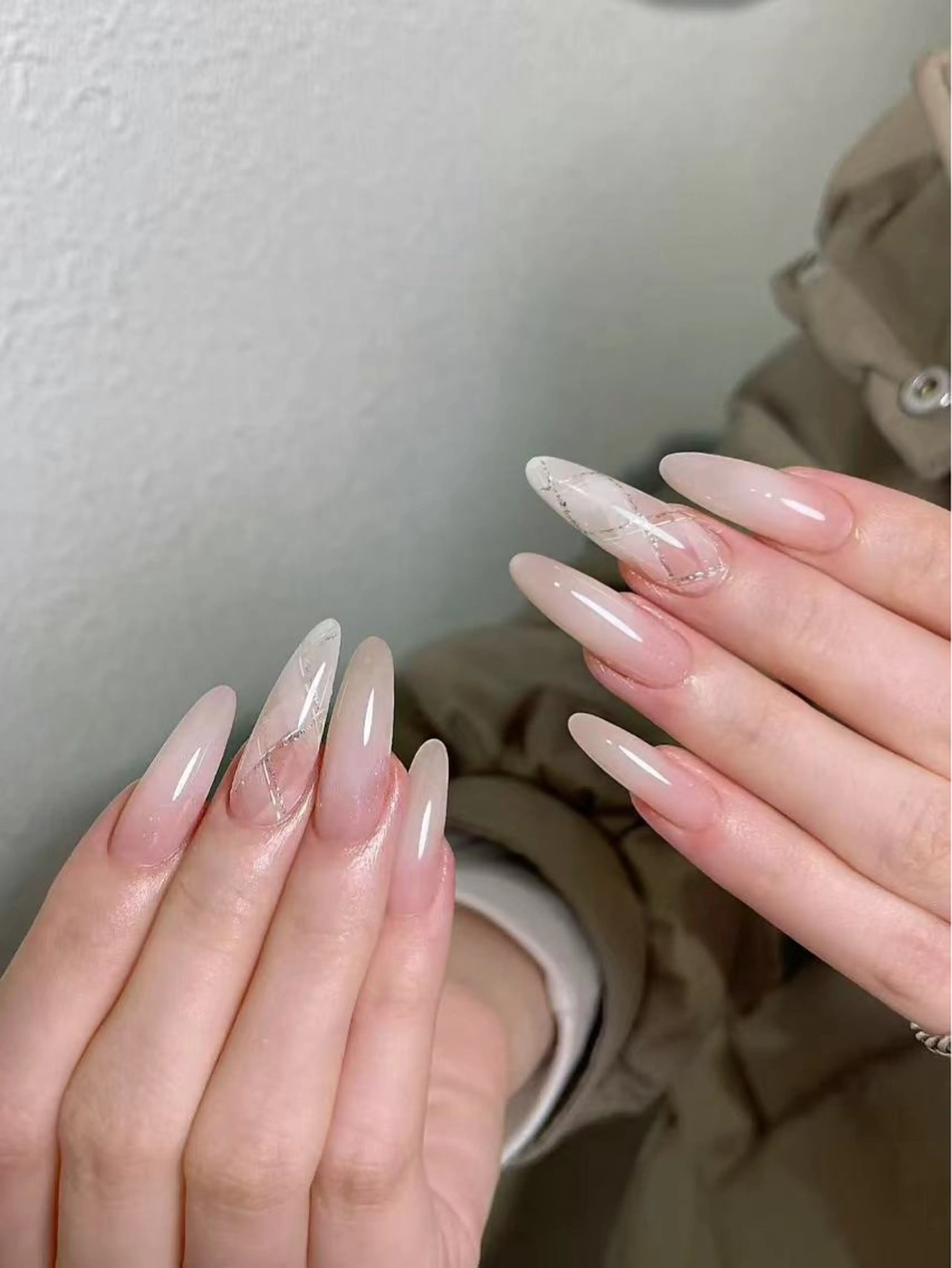 ネイル フラワーネイル フレンチネイル ジェルネイル ガラスフレンチ ハート ハンドネイル ハンドケア BabyYouMi nailのネイルデザイン