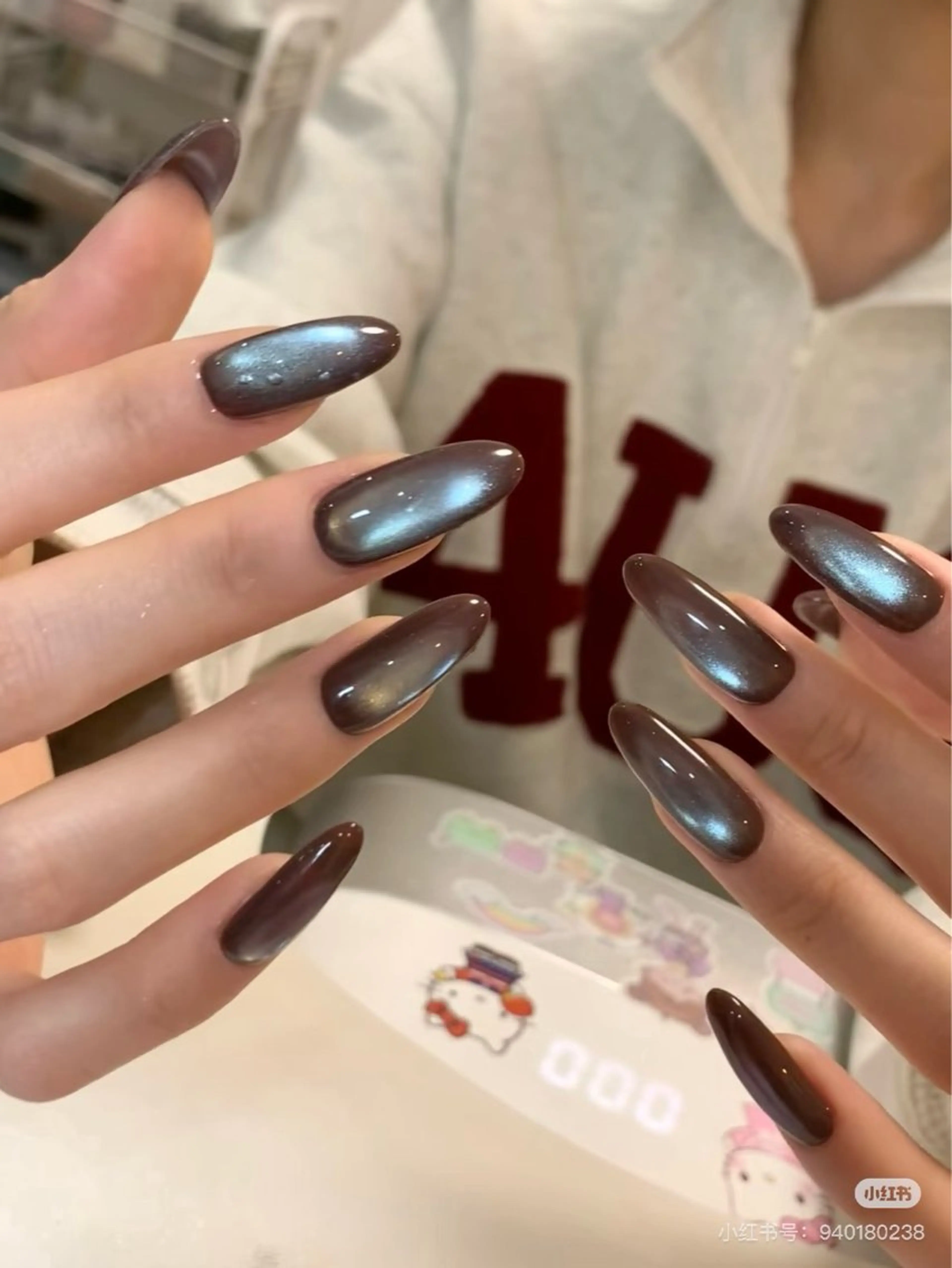 ネイル アートネイル べっ甲ネイル チークネイル 長さ出し フットネイル ハンドネイル ラッキーネイルサロン 西川口東口店のネイルデザイン