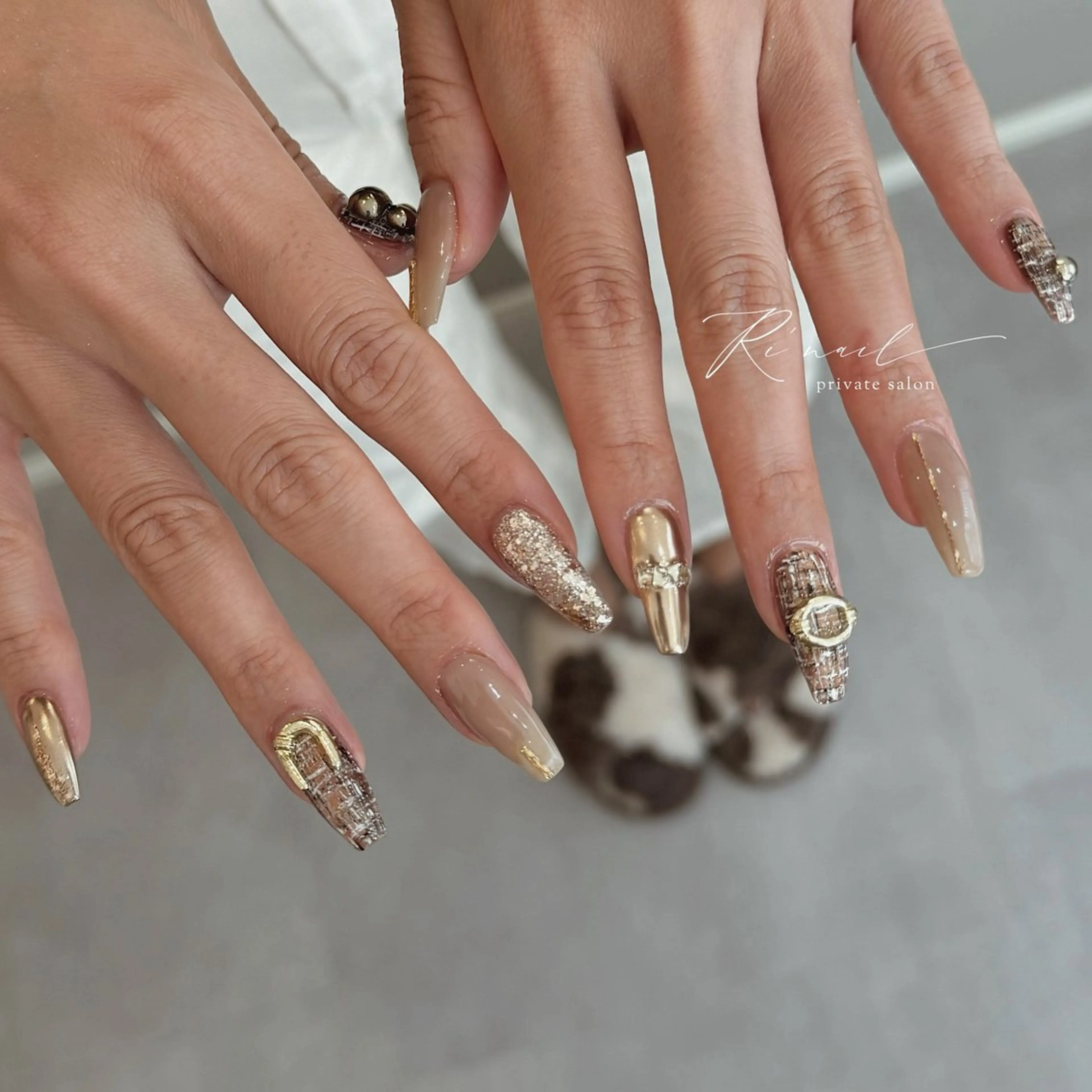 ネイル ブラウン ミラーネイル オレンジ ツイードネイル ISHIWATA LINAのネイルデザイン