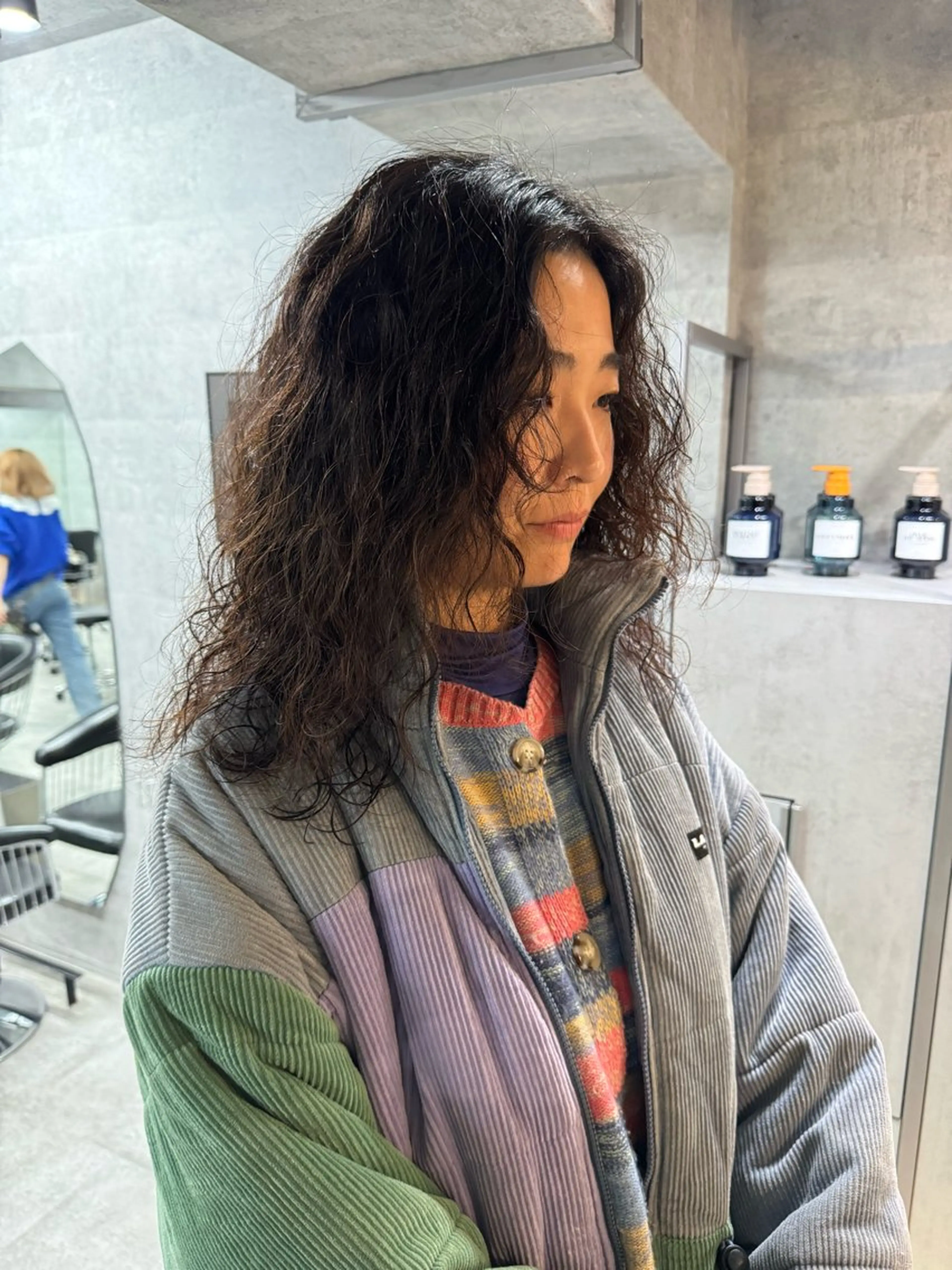 ミディアム カラー カット パーマ あなたのお悩み改善" You"💚❤️💛のヘアスタイル