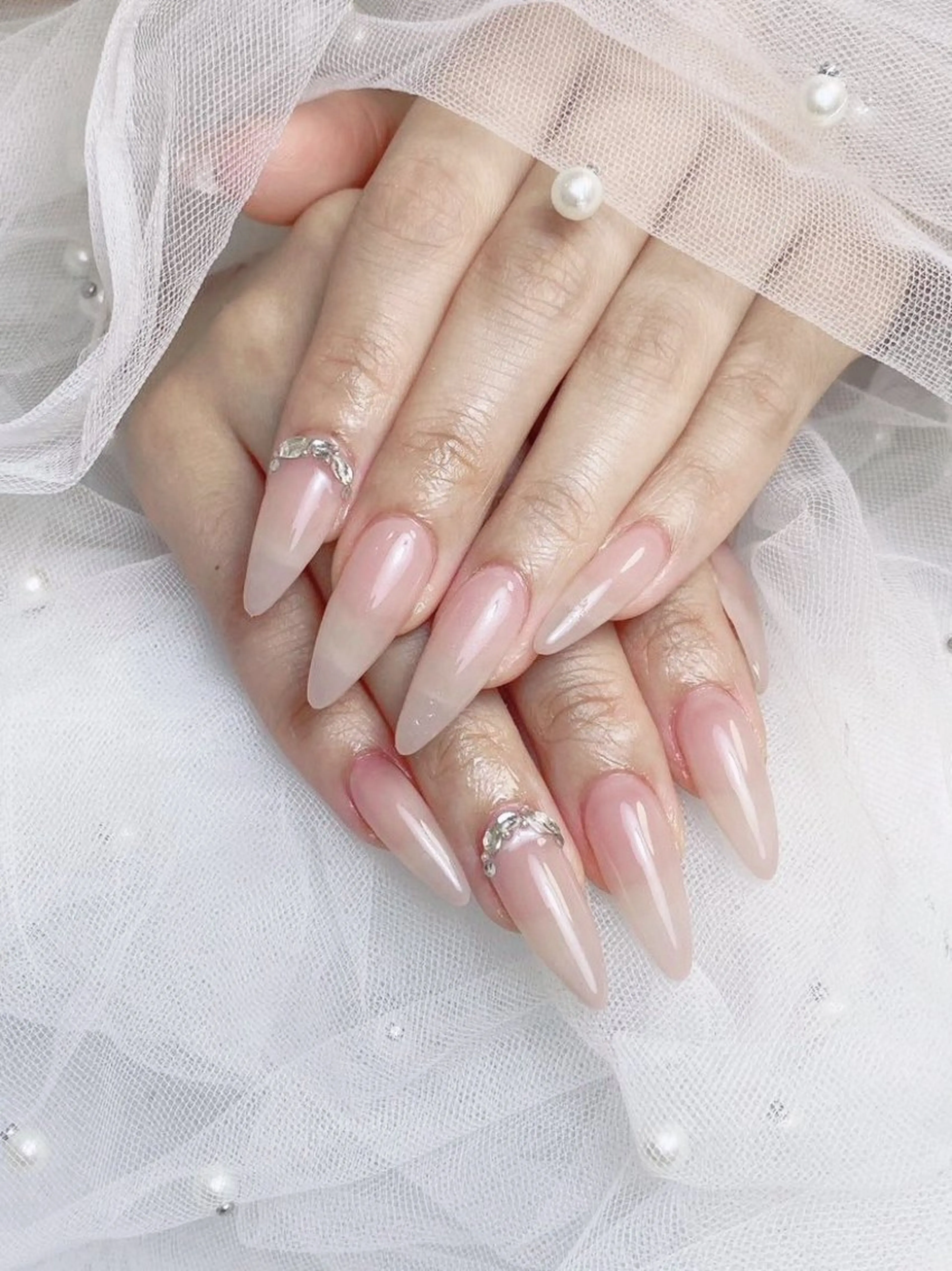 ネイル フレンチネイル ジェルネイル ハート 韓国ネイル マグネットネイル ハンドネイル ネイルサロン lotusのネイルデザイン