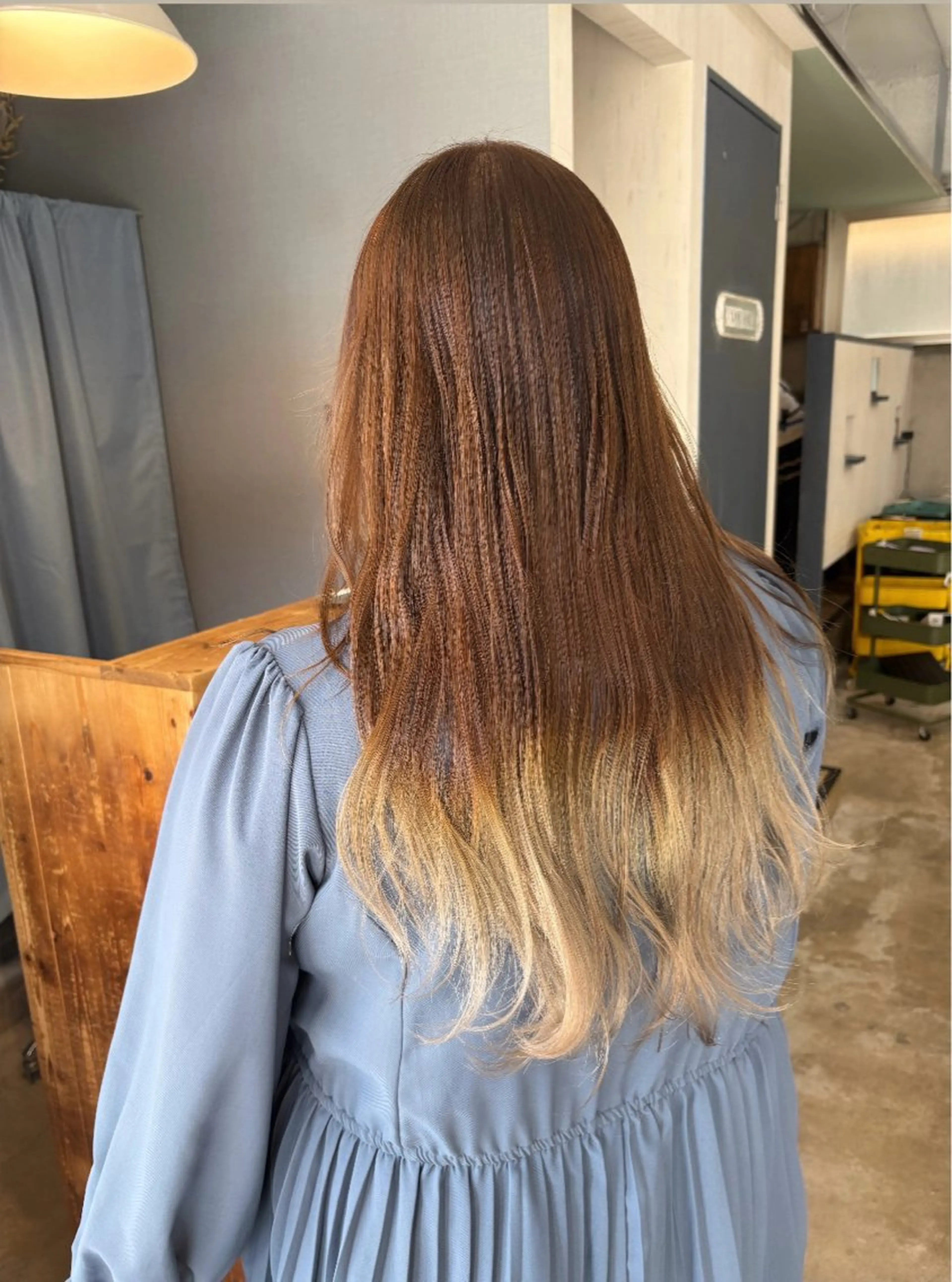 ロング イエローカラー カット ヘアカラー Trip 香椎所属・Yukino/ 透明カラー🫧のヘアスタイル