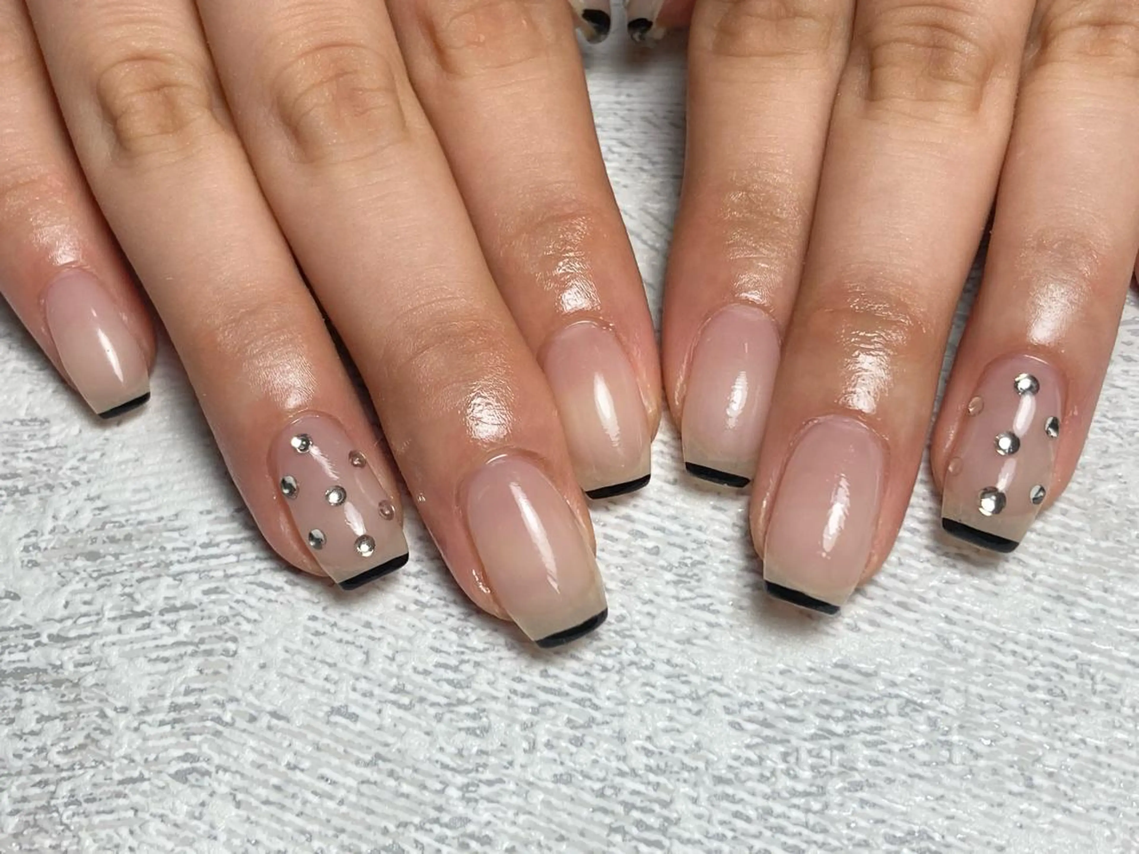 ネイル ハンドネイル フットネイル rea .のネイルデザイン