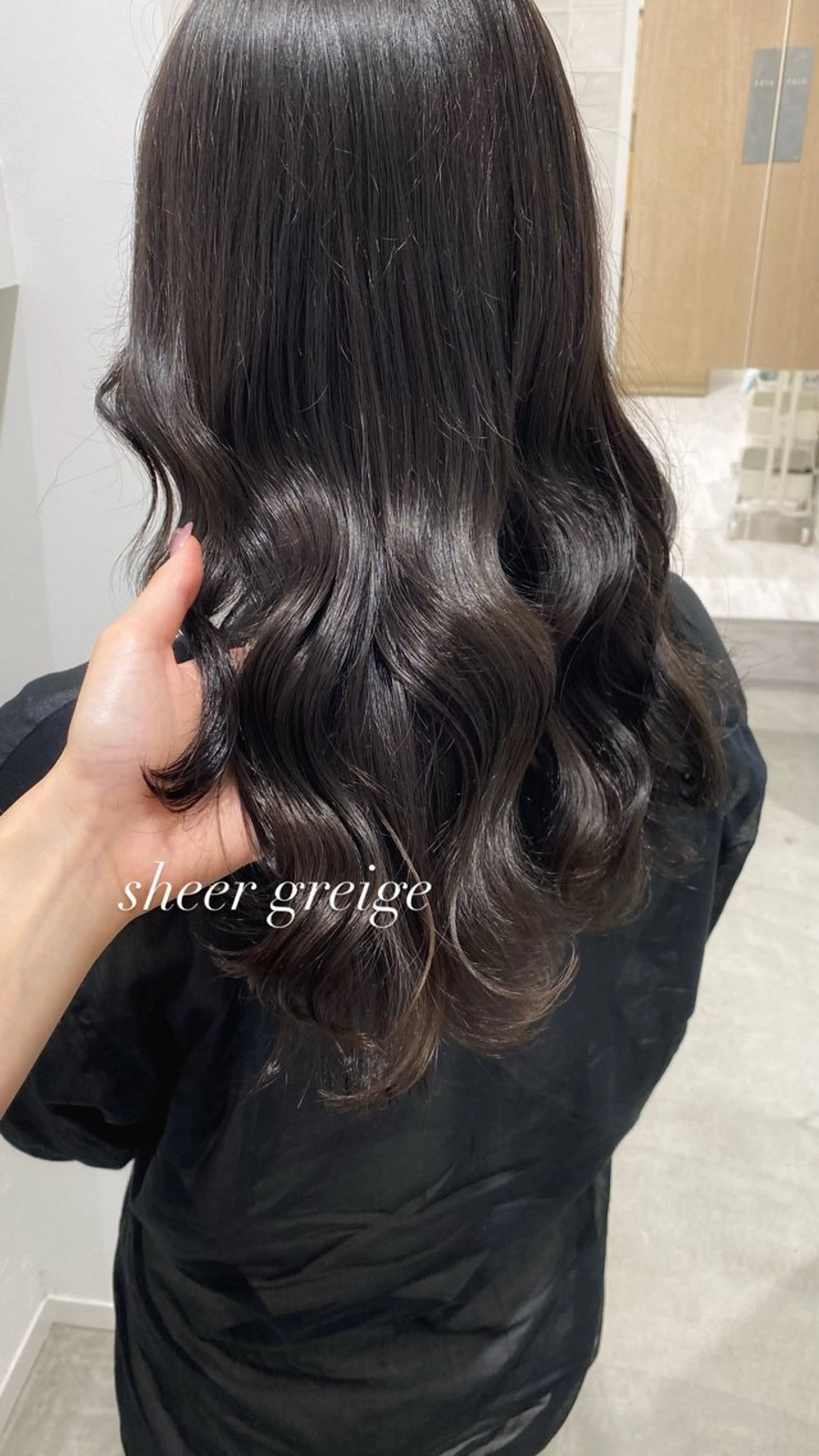 セミロング カット ヘアカラー トリートメント 艶カラー/韓国風ヘア 🩵shioneのヘアスタイル