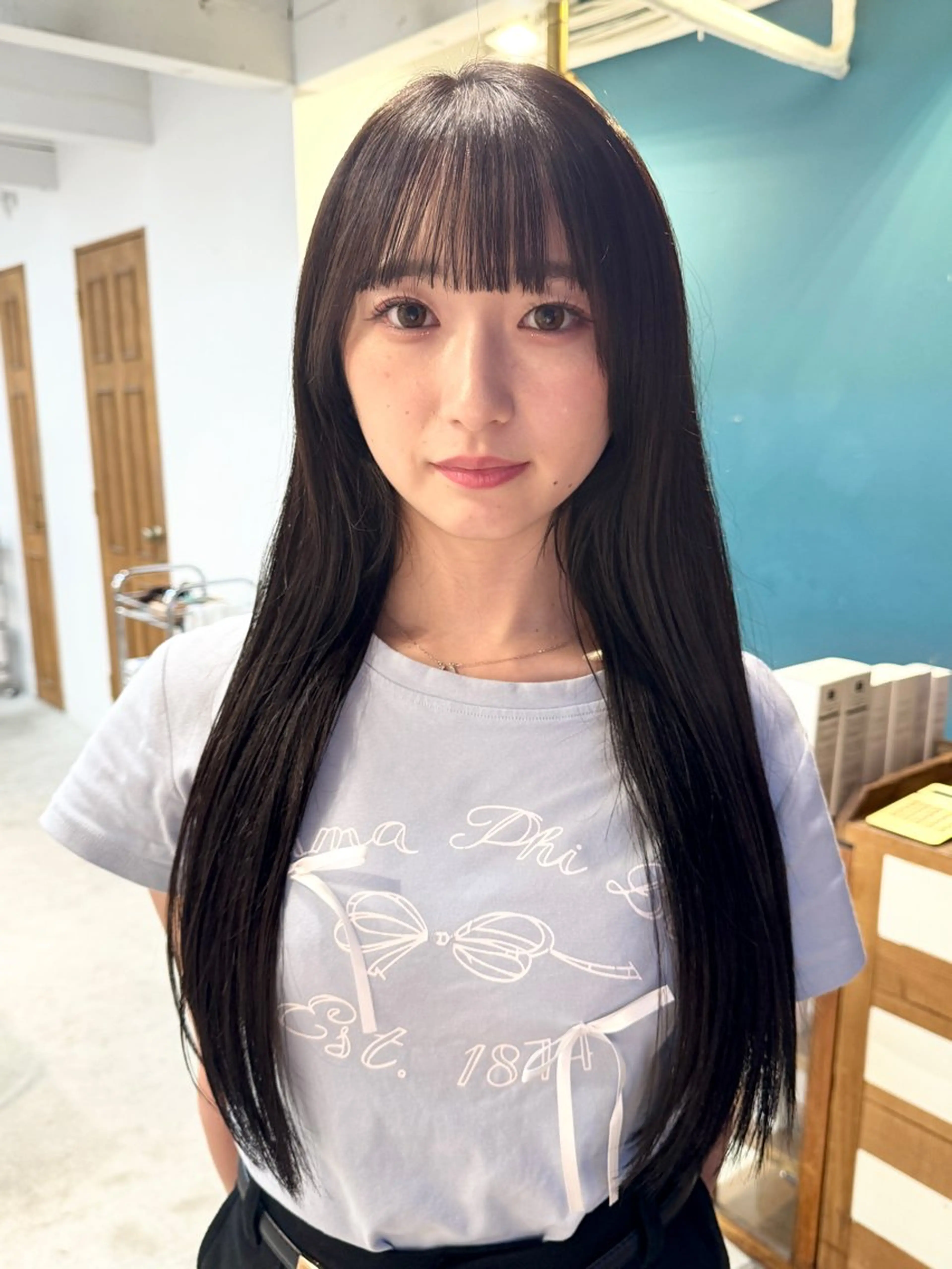 ロング カラー 透明感カラー/ハイト ーン/メイク/umiのヘアスタイル