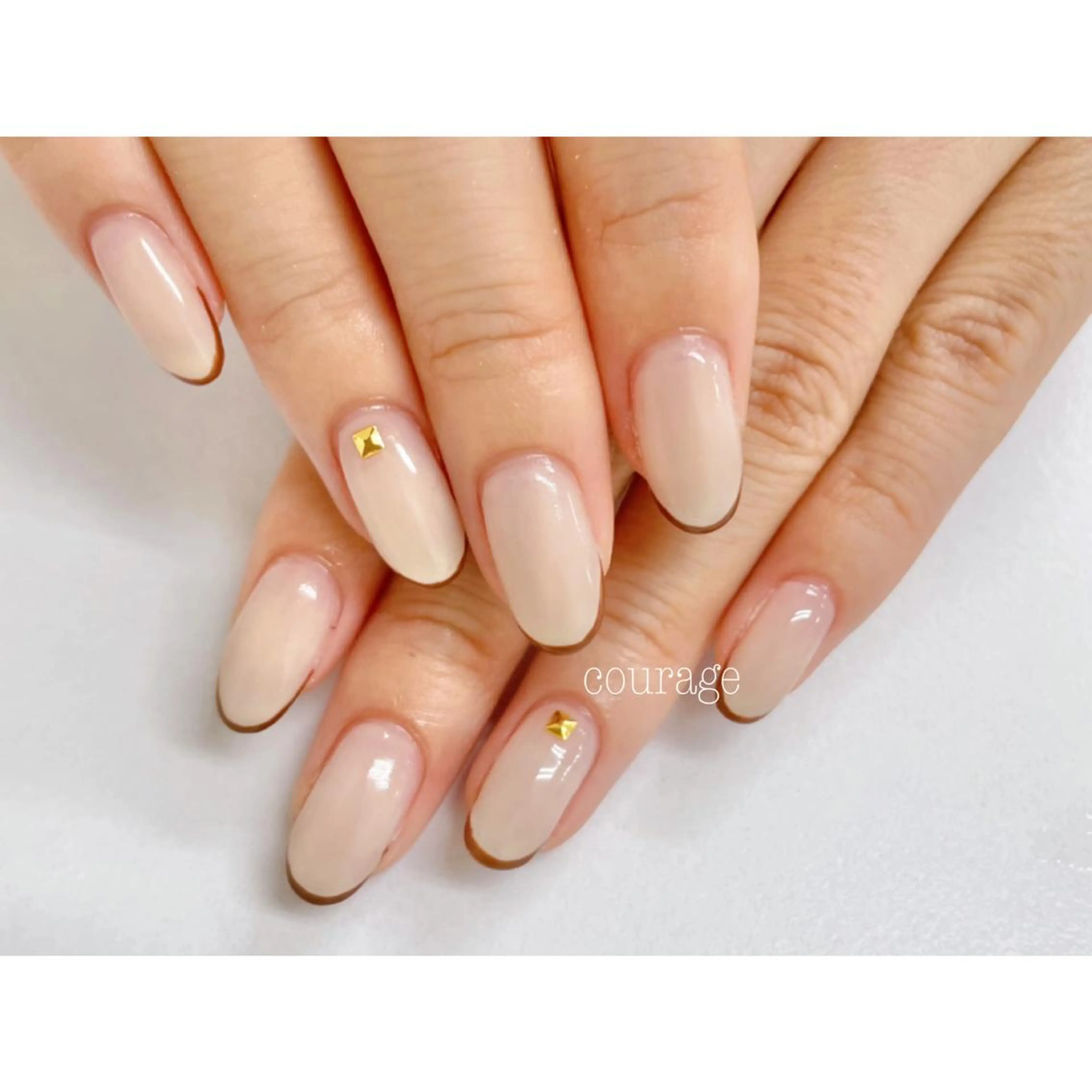 ネイル フレンチネイル ハンドネイル ネイルサロンcourage所属・ネイルサロン courageのネイルデザイン