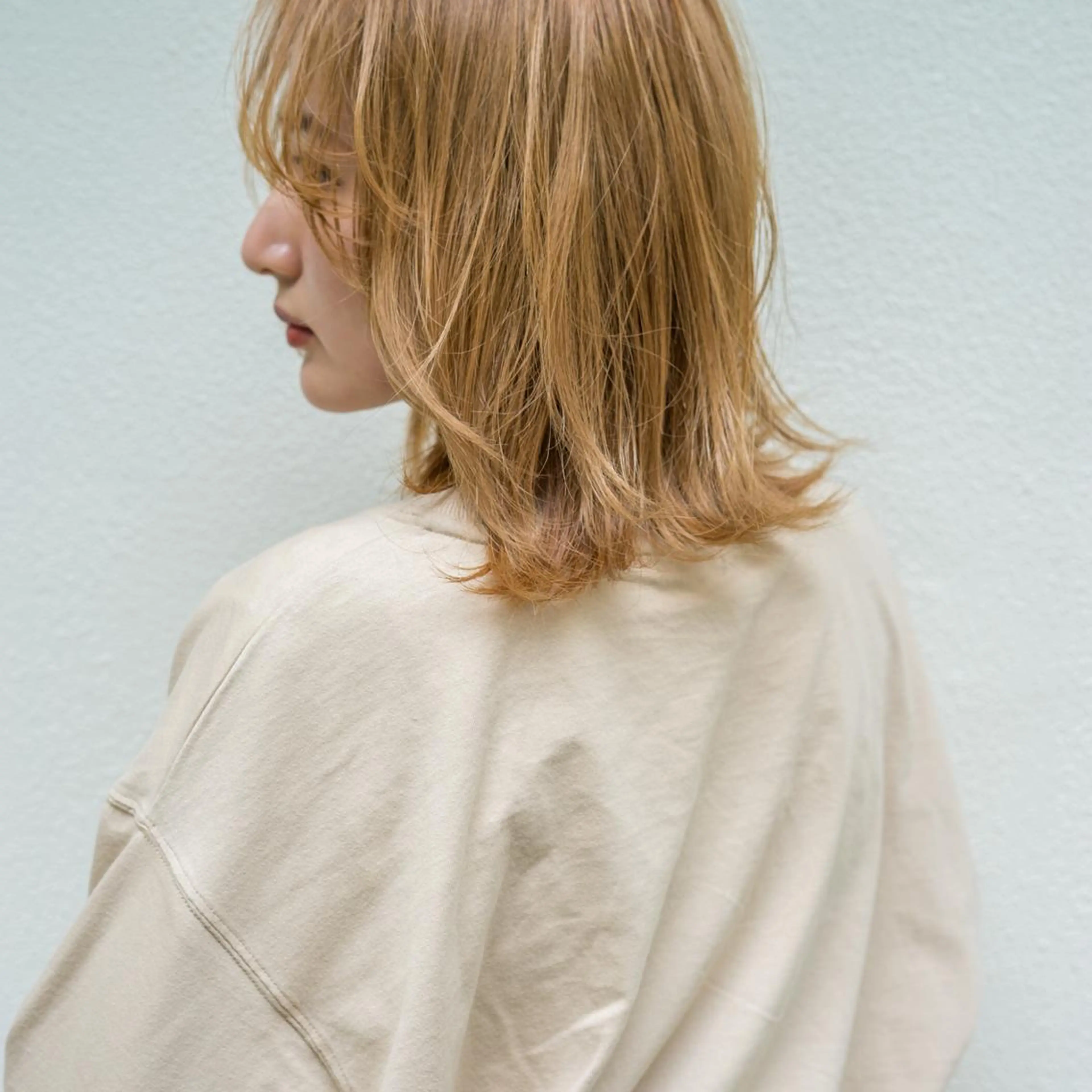 ミディアム カラー ブリーチ ダブルカラー ボブ 新宿/美髪矯正 髪質改善/韓国風山本のヘアスタイル