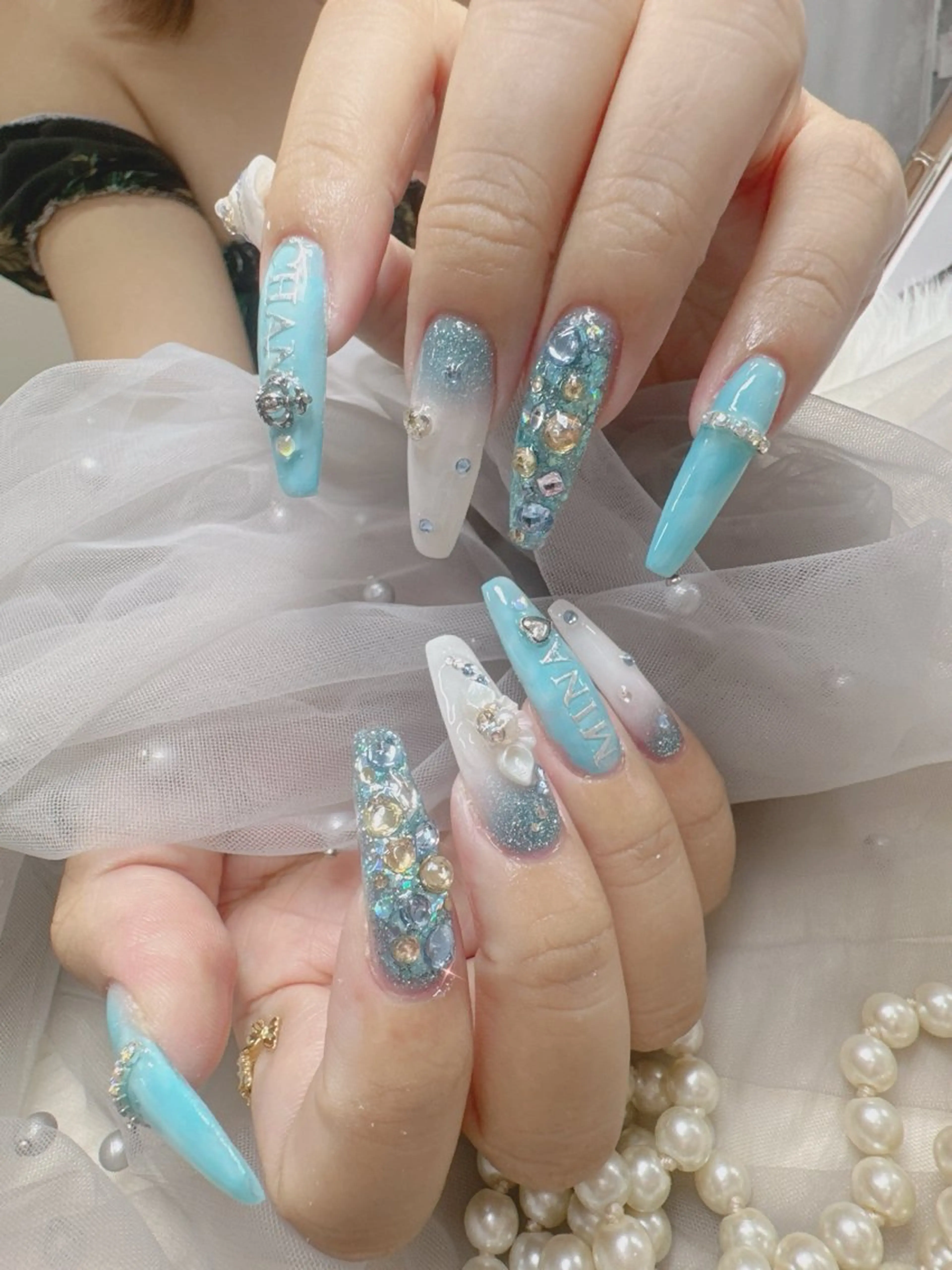 ネイル ハンドネイル EN salon💅 🦋もり💕のネイルデザイン
